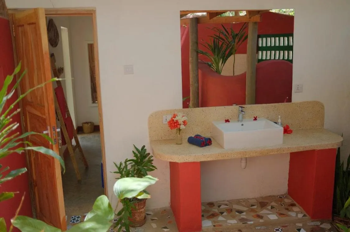 Bathroom in Salty's Kitesurf Village