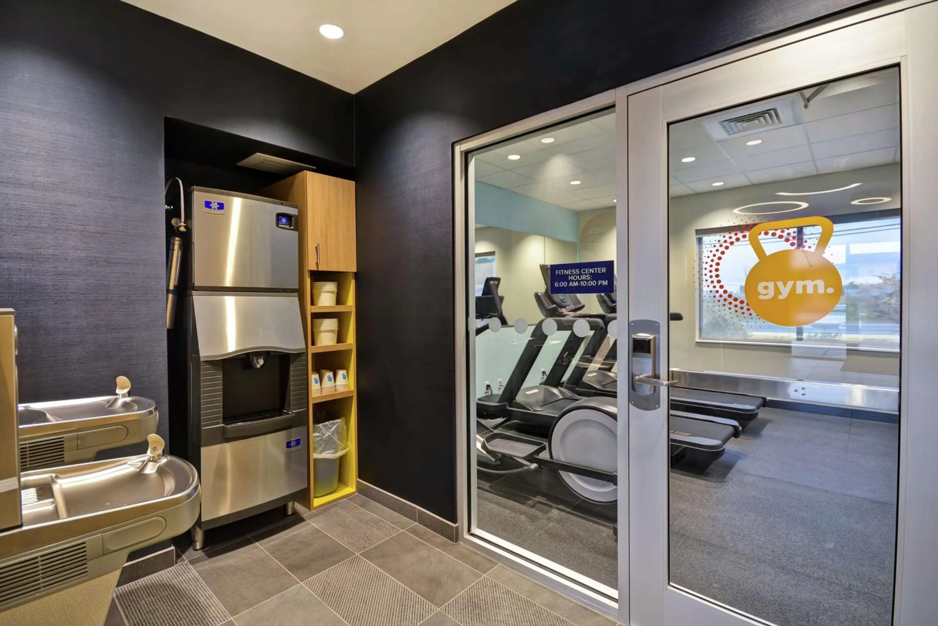 Fitness centre/facilities in Tru By Hilton Winchester, Va