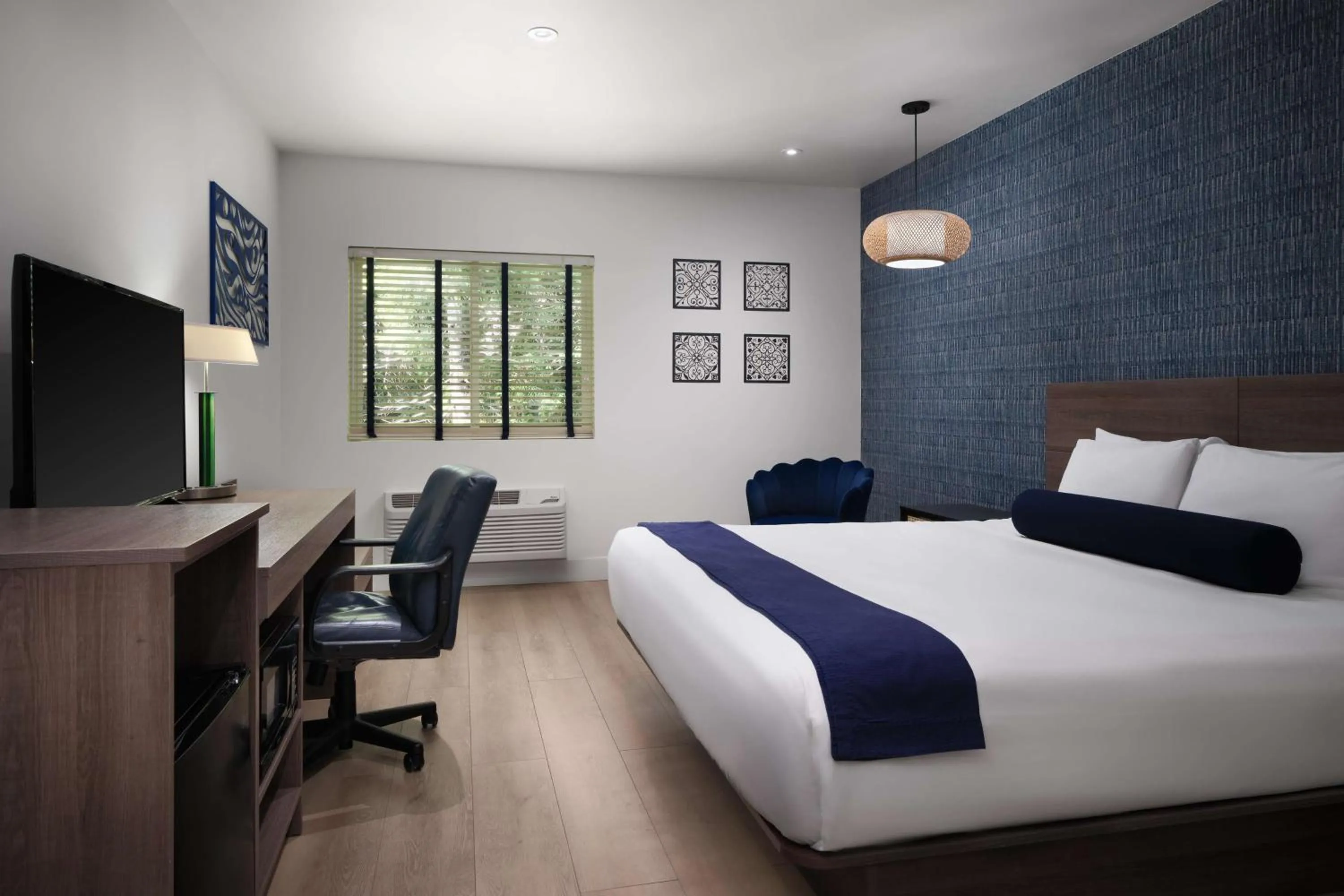 Bedroom, Bed in Hotel Zico, BW Signature Collection