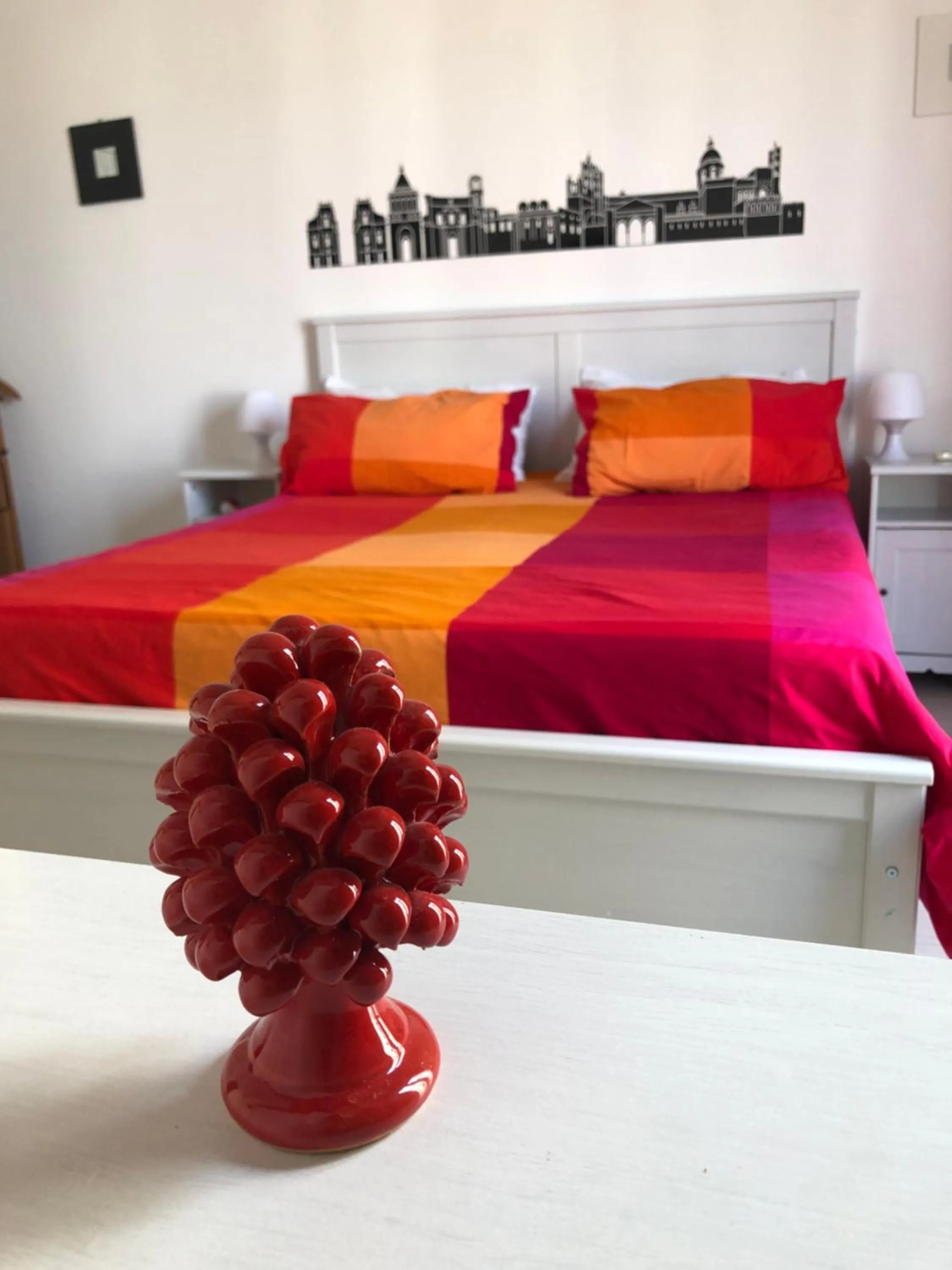 Bed in Cosmopolitan Palermo