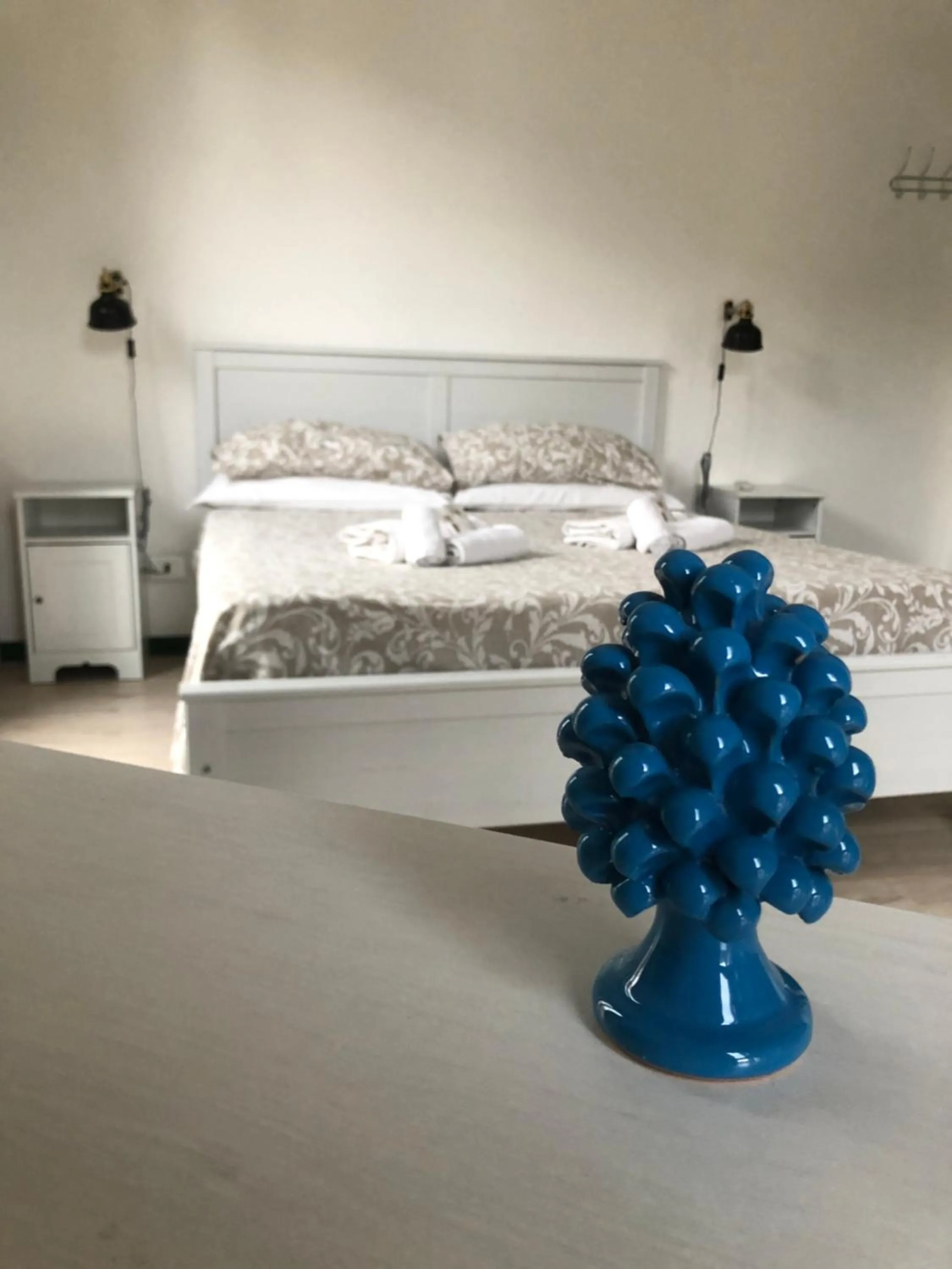 Photo of the whole room, Bed in Cosmopolitan Palermo