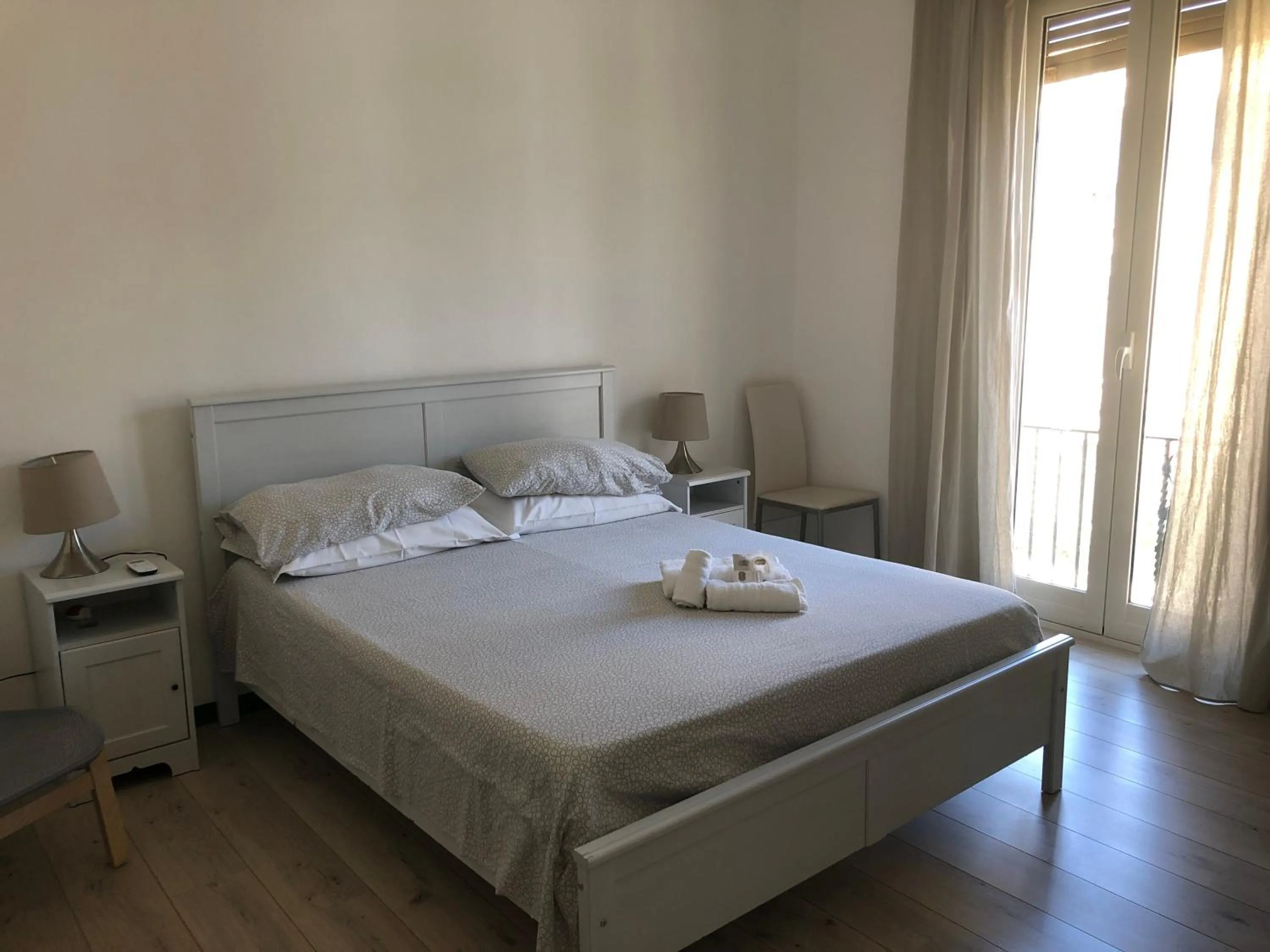 Photo of the whole room, Bed in Cosmopolitan Palermo