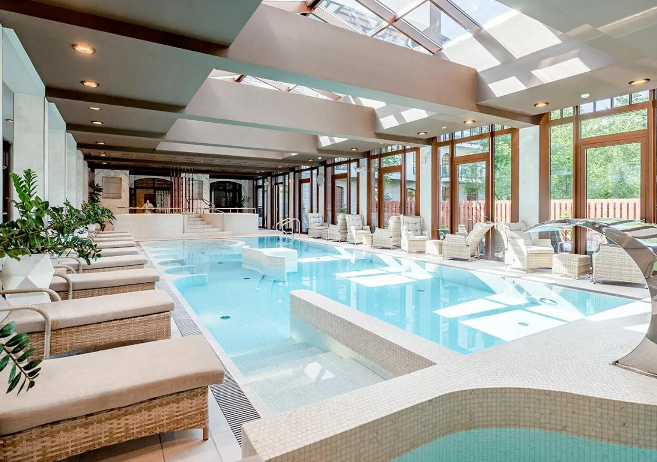 Swimming pool in Nosalowy Park Hotel & Spa
