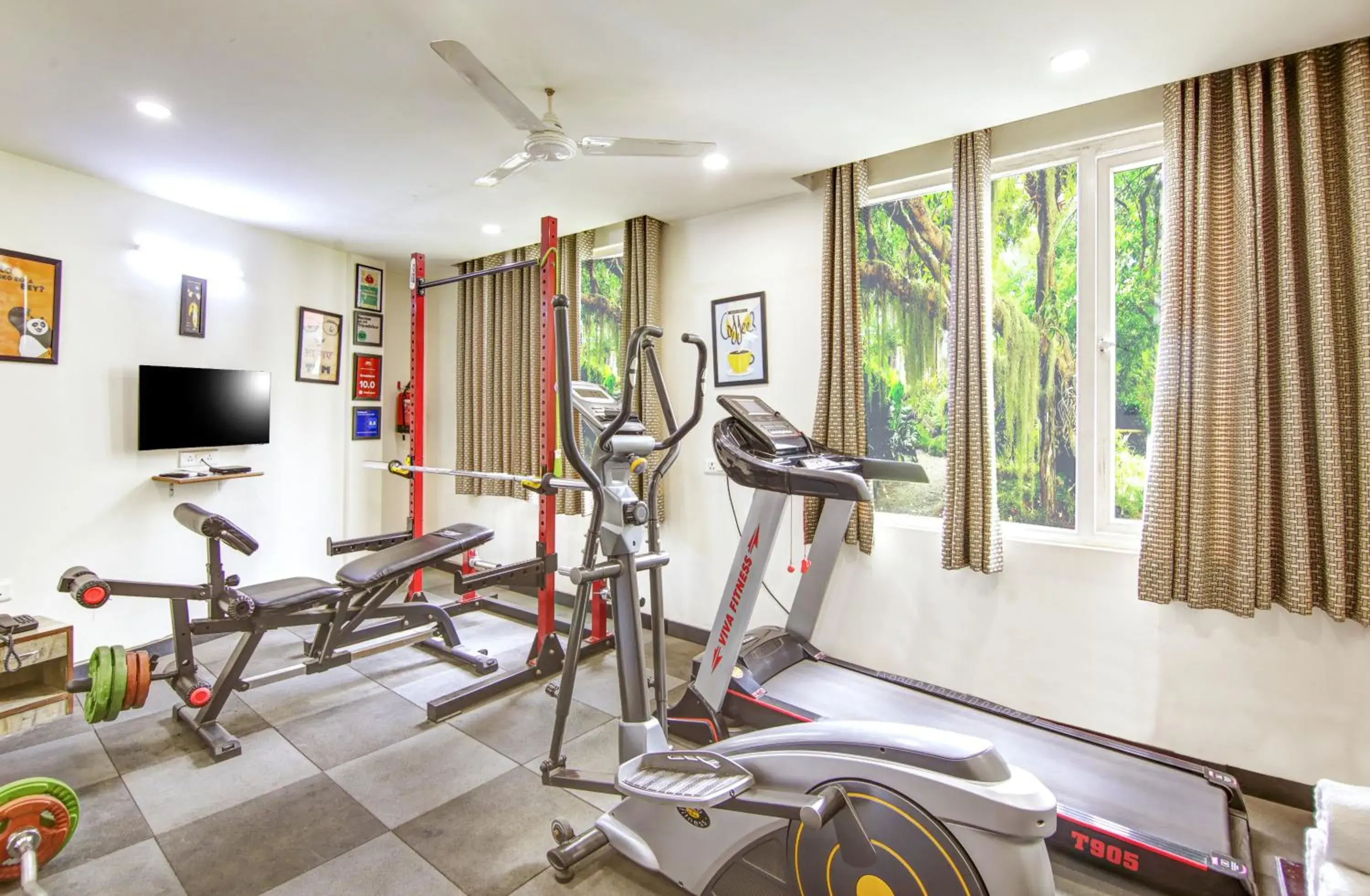 Fitness centre/facilities in Gracious by Vishesh Hotels & Home Stay Fitness centre/facilities in Gracious by Vishesh Hotels & Home Stay