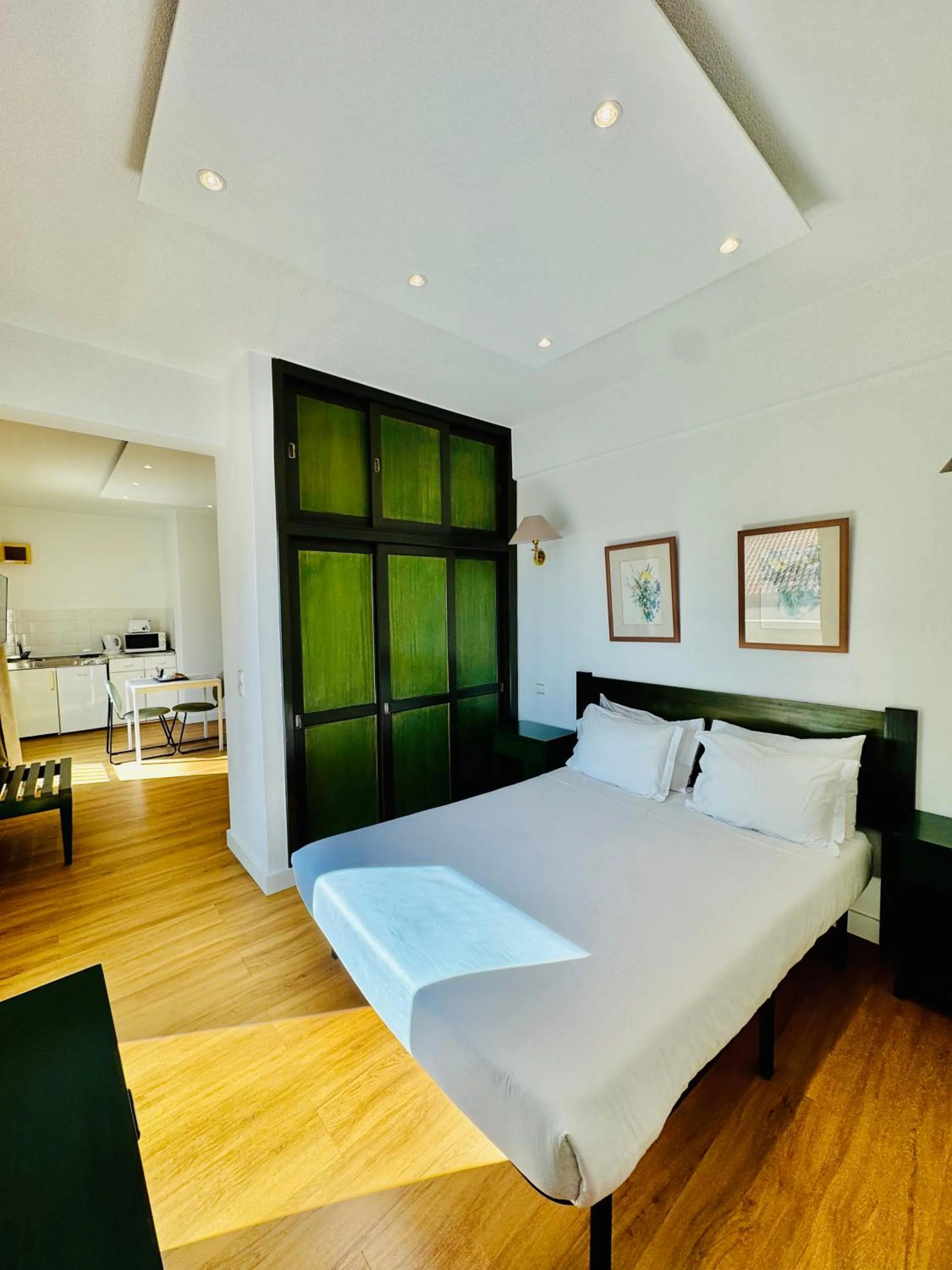 Bed in VALE MAR Guest