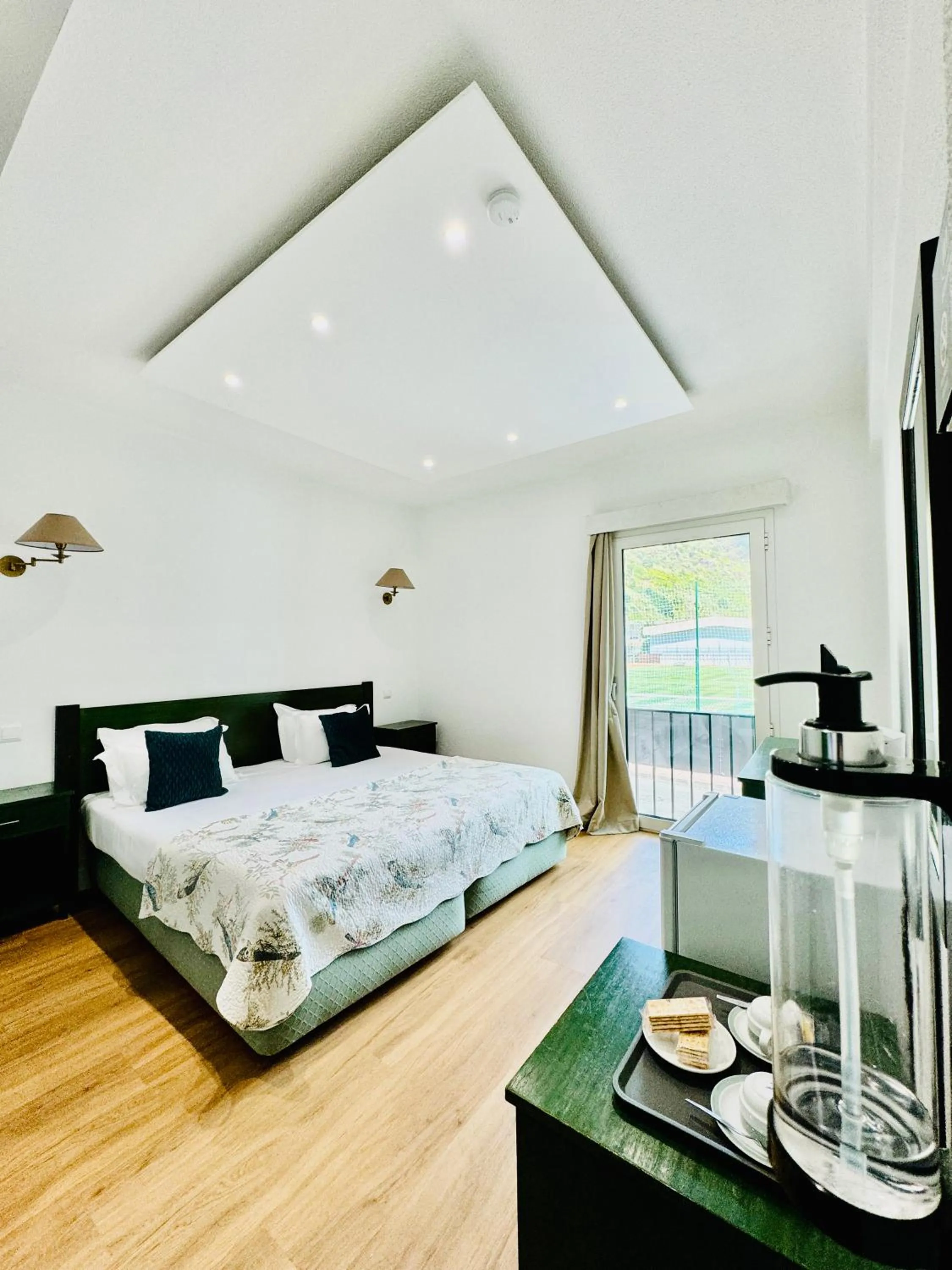 Bed in VALE MAR Guest