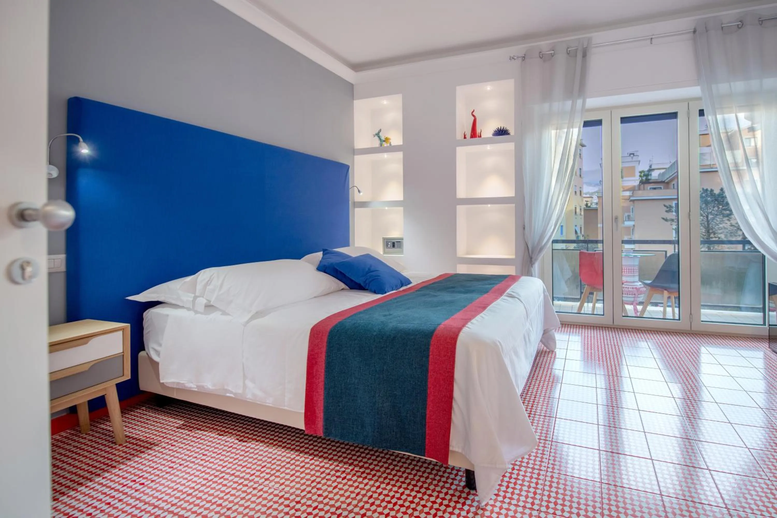 Photo of the whole room, Bed in Aquae Romanae Piazza Lauro