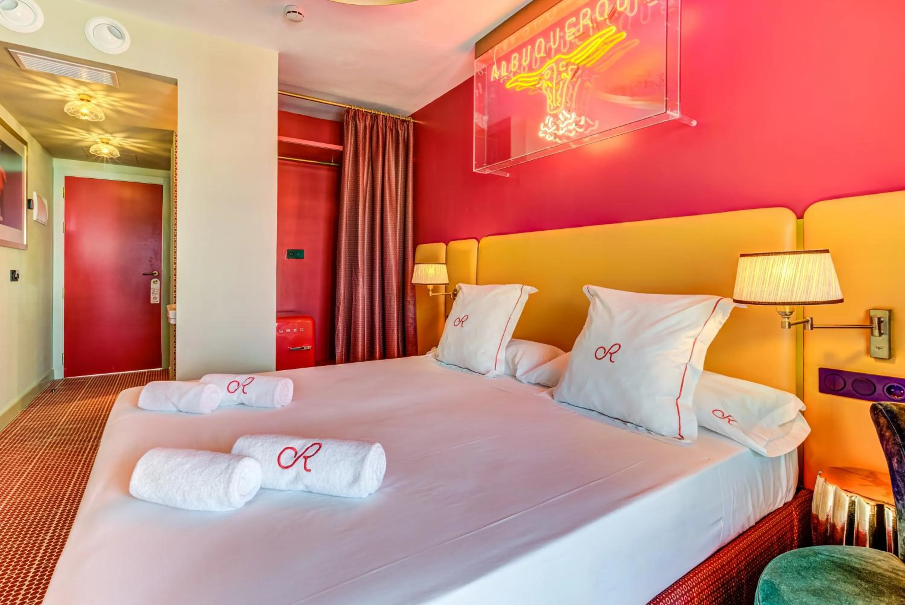 Bed in Romeos Ibiza - Adults Only