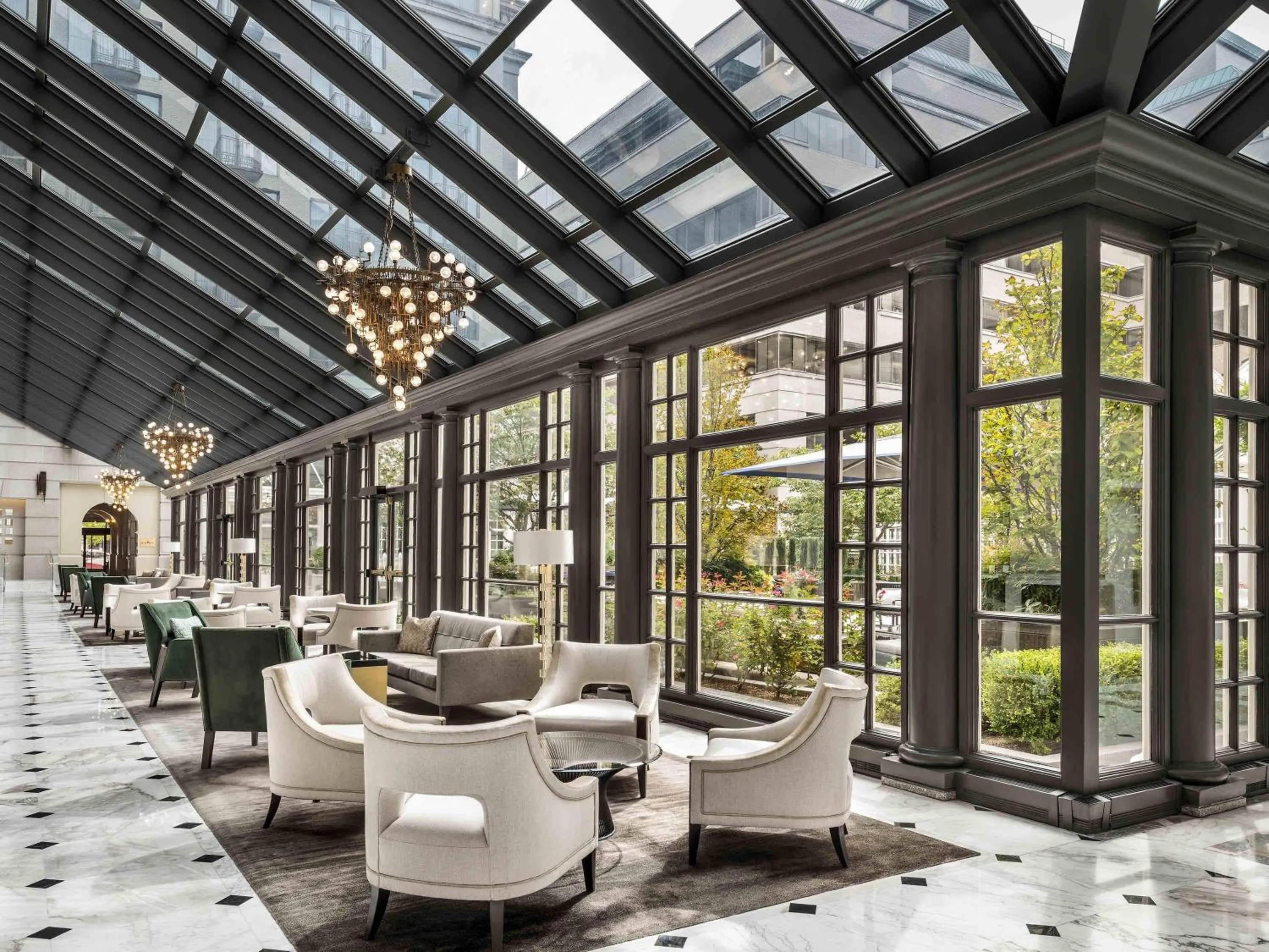 Lounge or bar in The Fairmont Washington DC