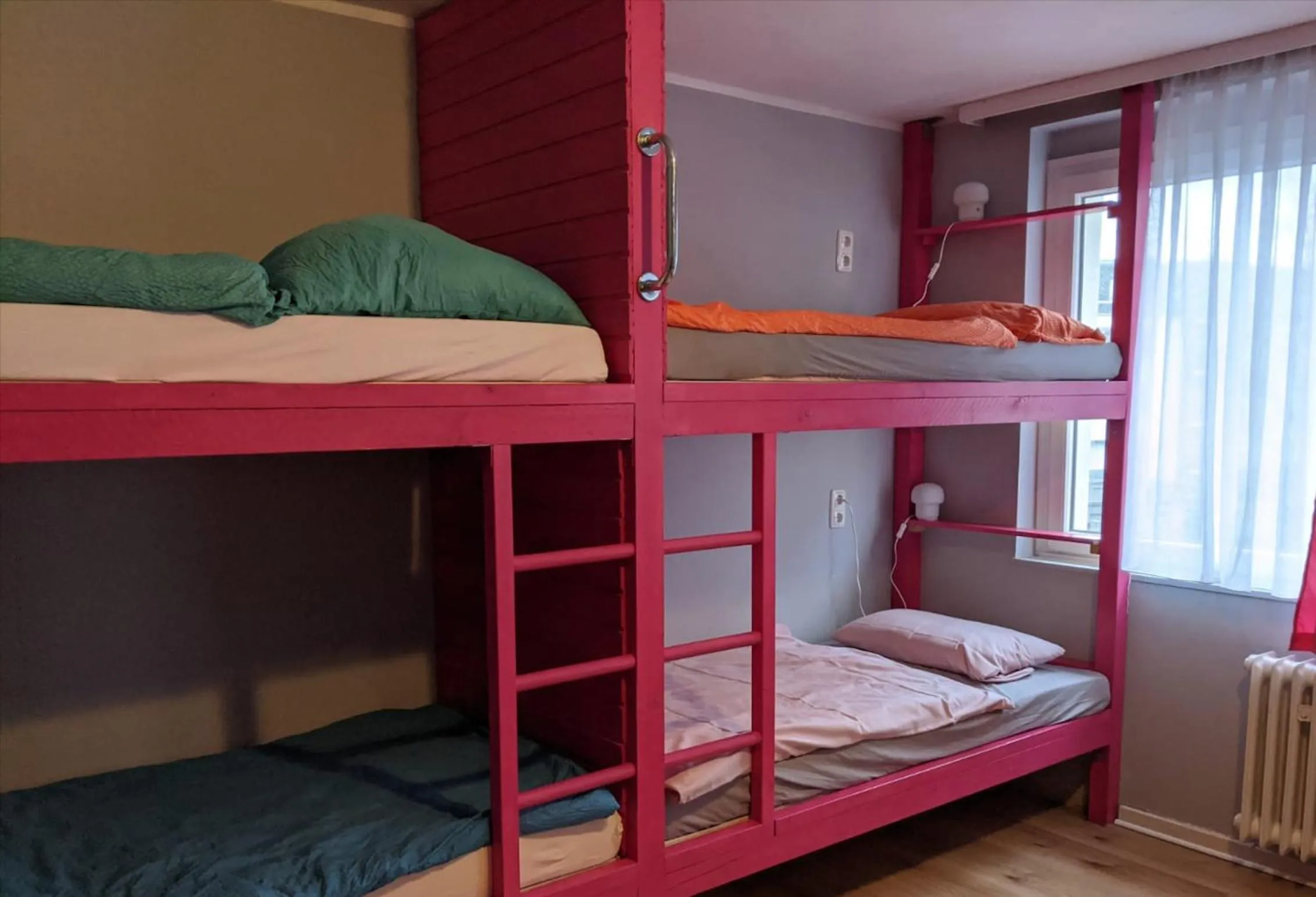 bunk bed, Bed in Ruhrtropolis Hostel
