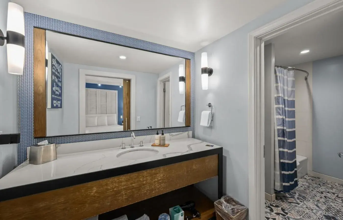 Lanai Garden Two Queens in Paradise Point Resort & Spa Lanai Garden Two Queens in Paradise Point Resort & Spa