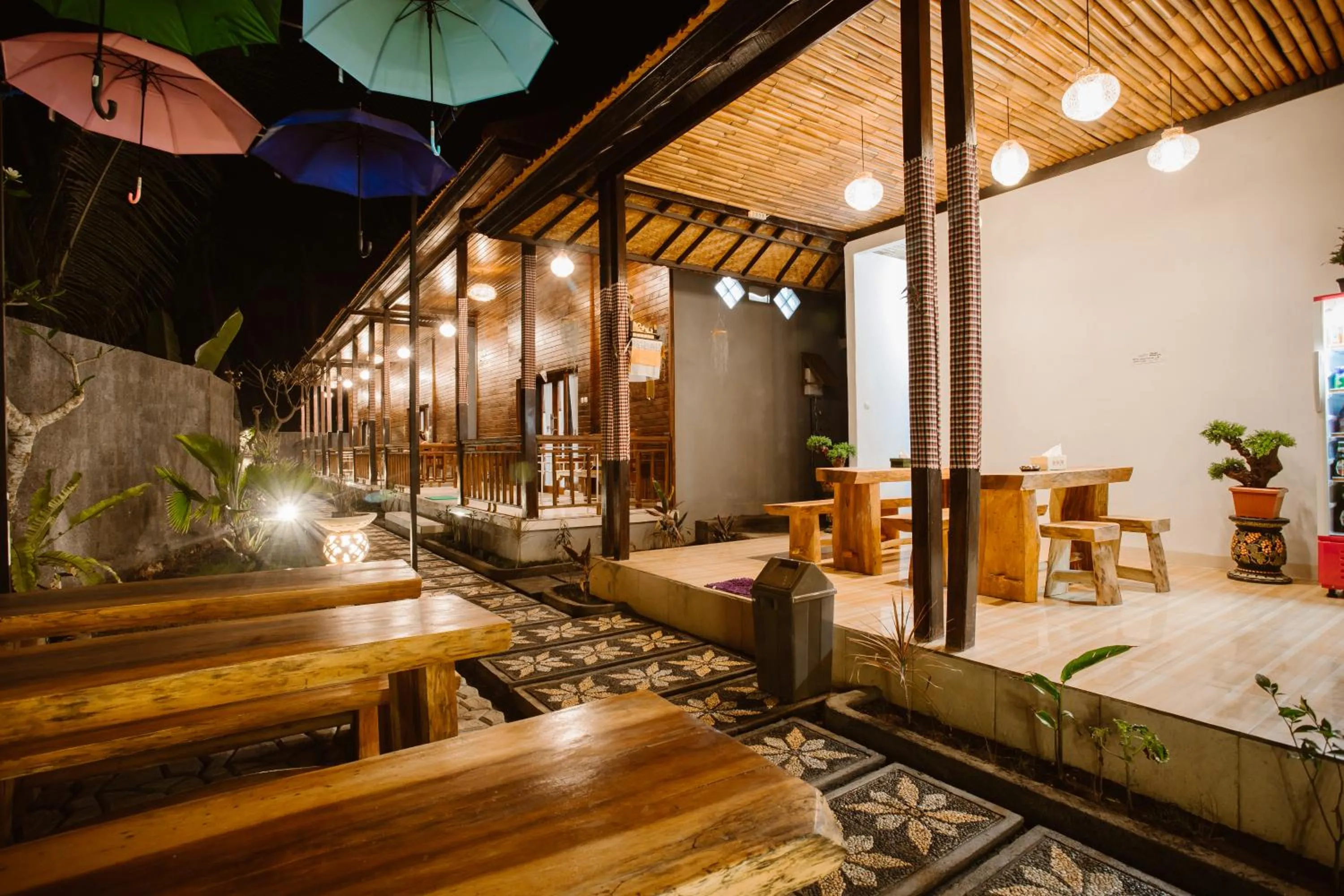 Dining area in Double'D Hostel