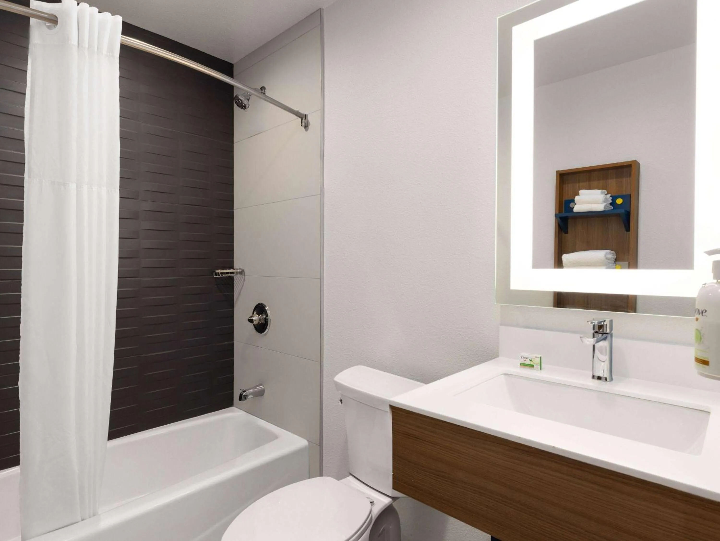 Bathroom in Microtel Inn & Suites by Wyndham Tracy