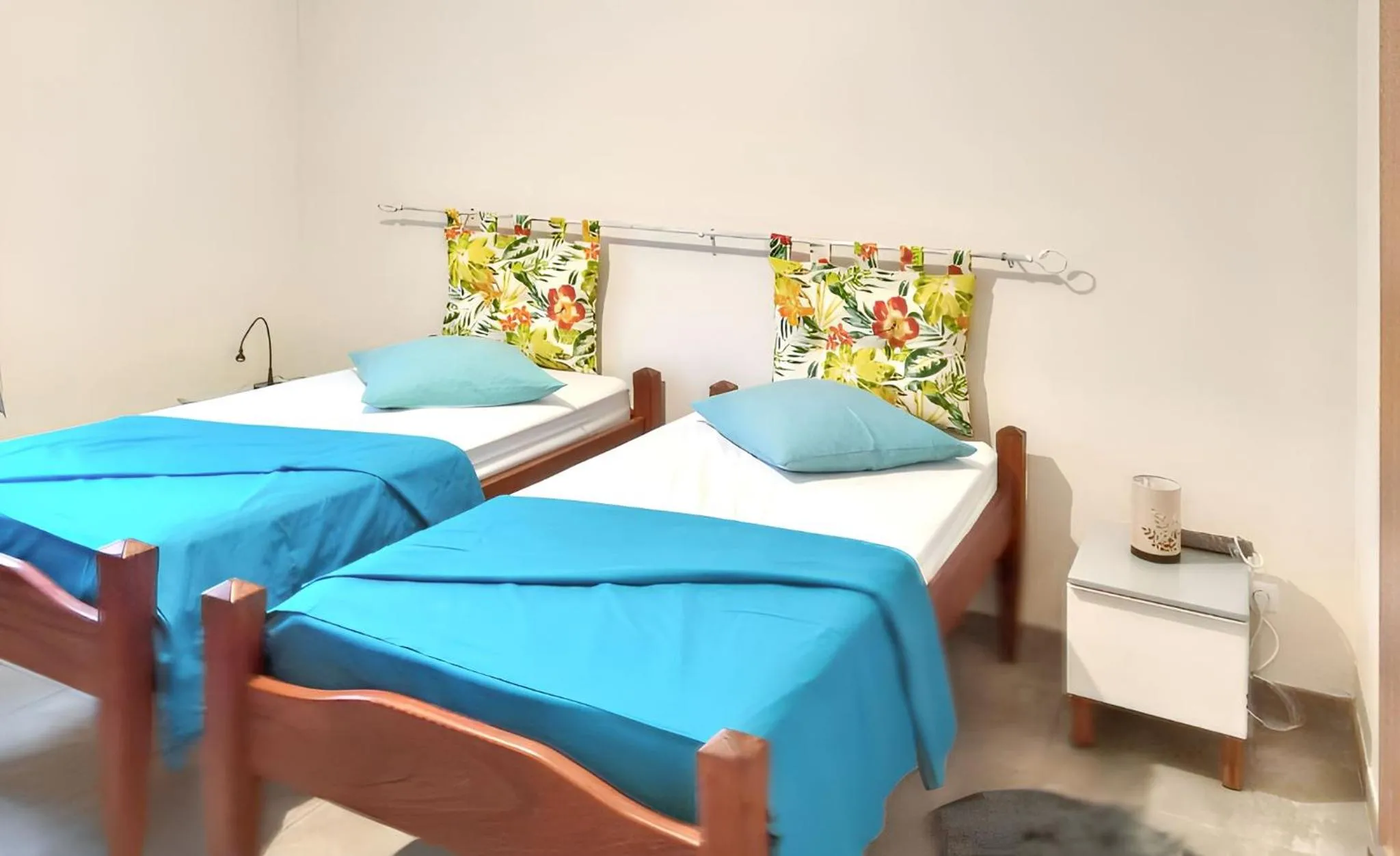 Appartement spacieux avec vue montagne à Le Marin, 82 m².