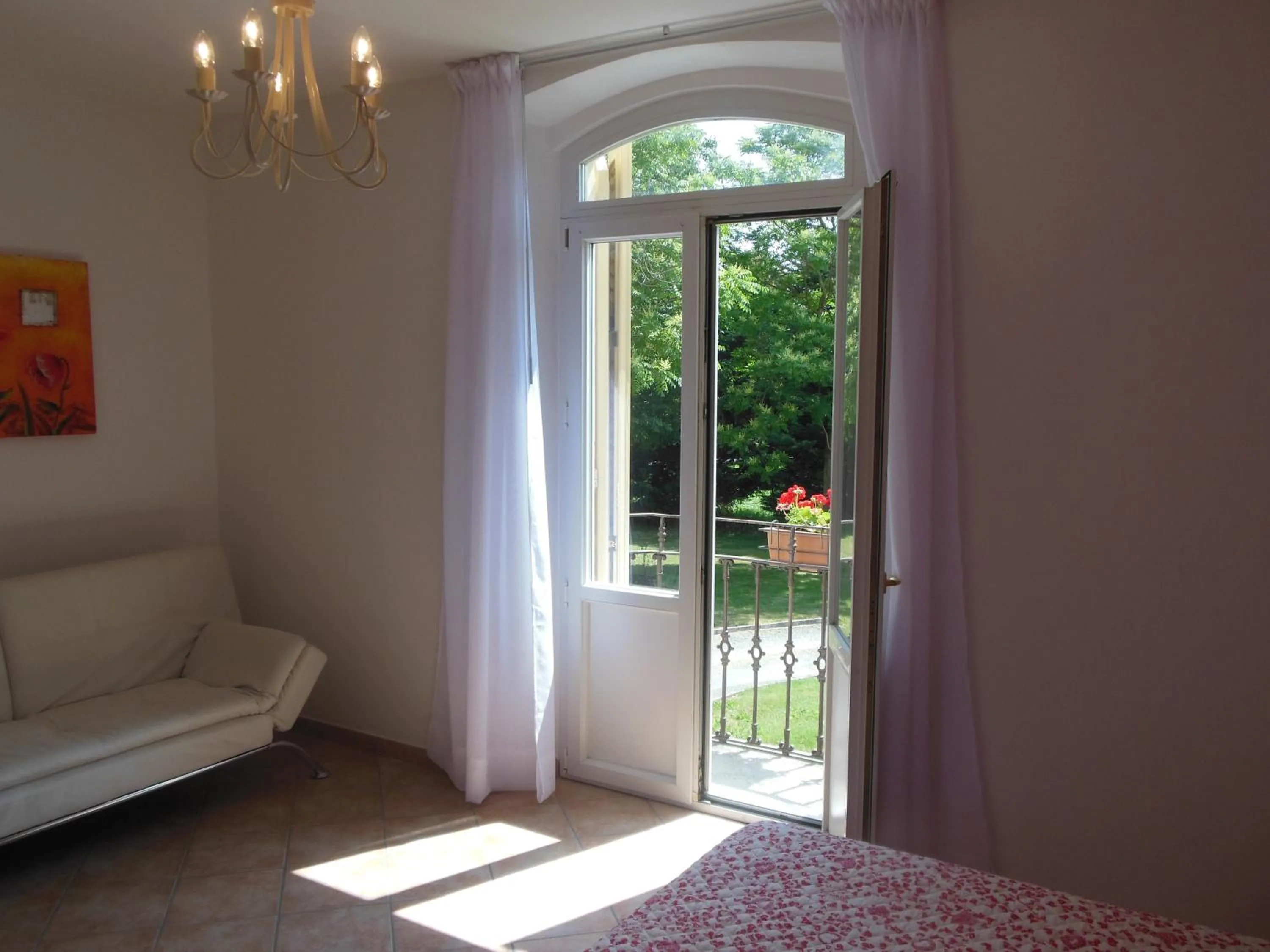 Balcony/Terrace, Bed in Villa Meli Lupi - Residenze Temporanee