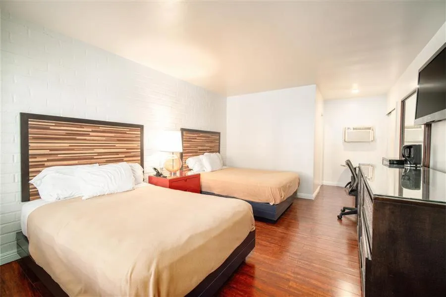 Hollywood Downtowner Inn