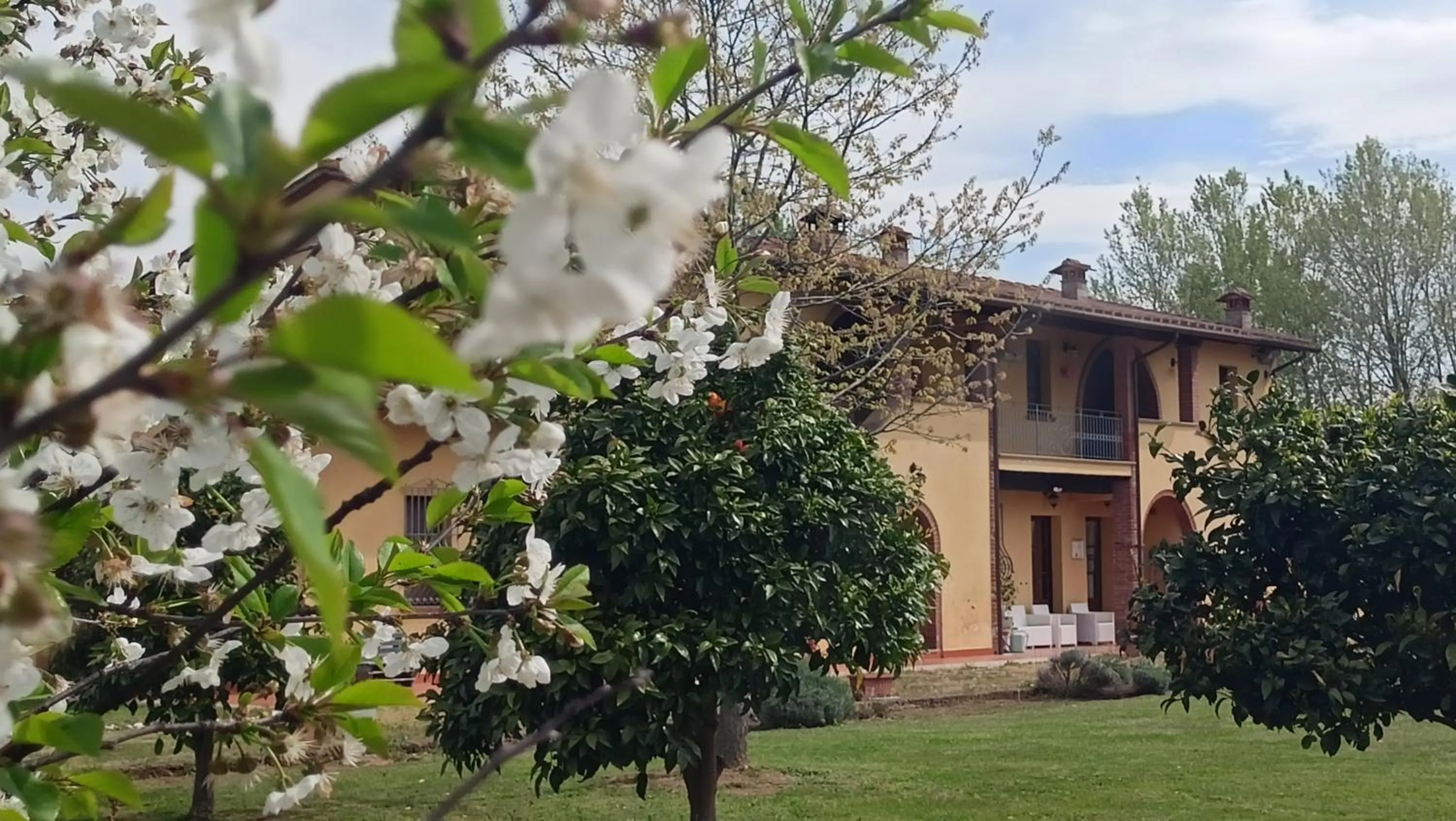 Property building in il Chiassetto Agriturismo No Kids