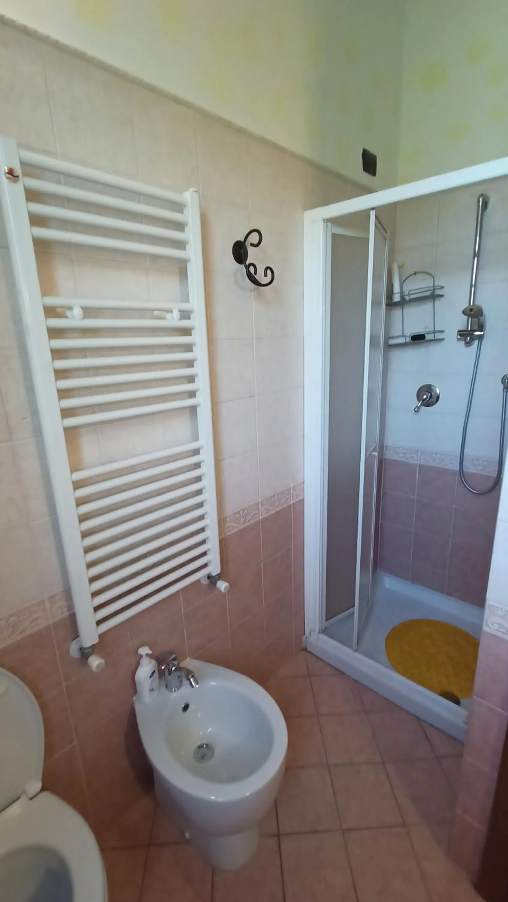 Shower in il Chiassetto Agriturismo No Kids