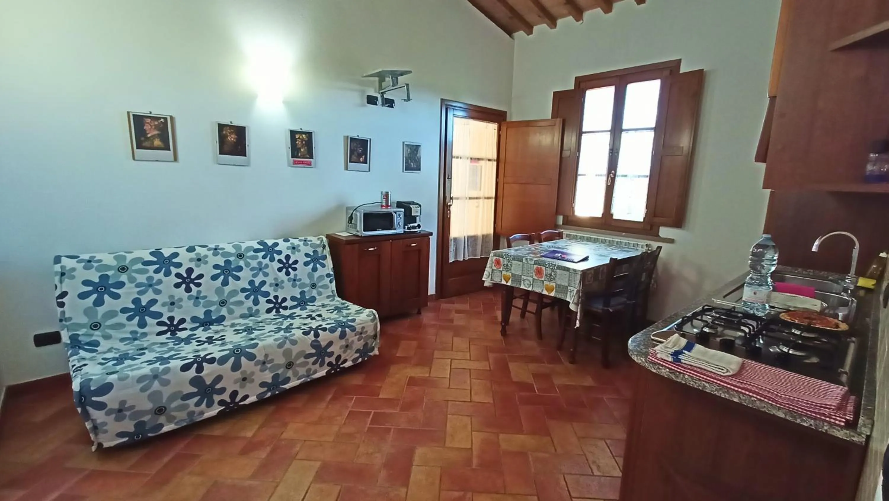 Kitchen or kitchenette in il Chiassetto Agriturismo No Kids