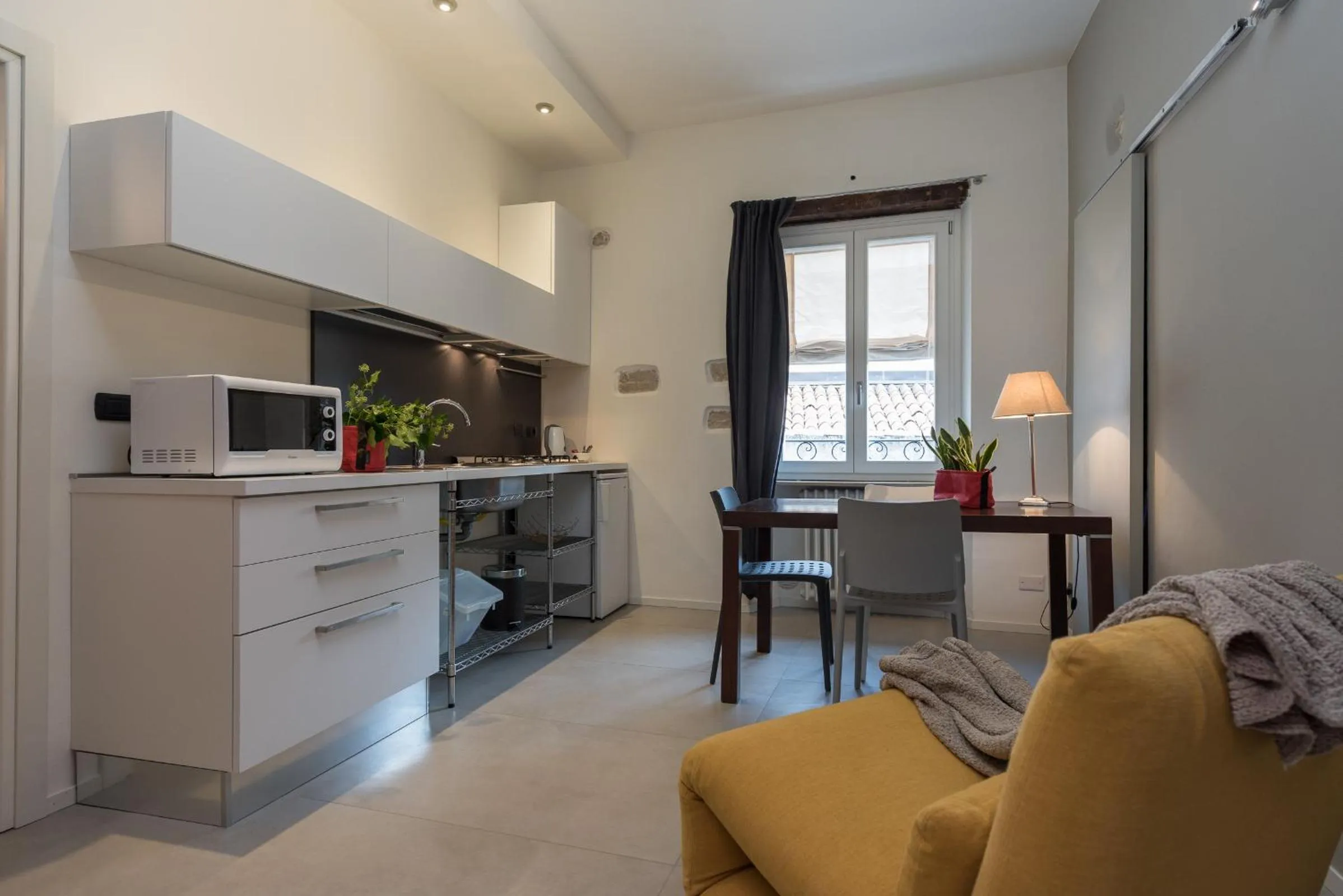 Kitchen or kitchenette in Il Vicolo Aparthotel Verona