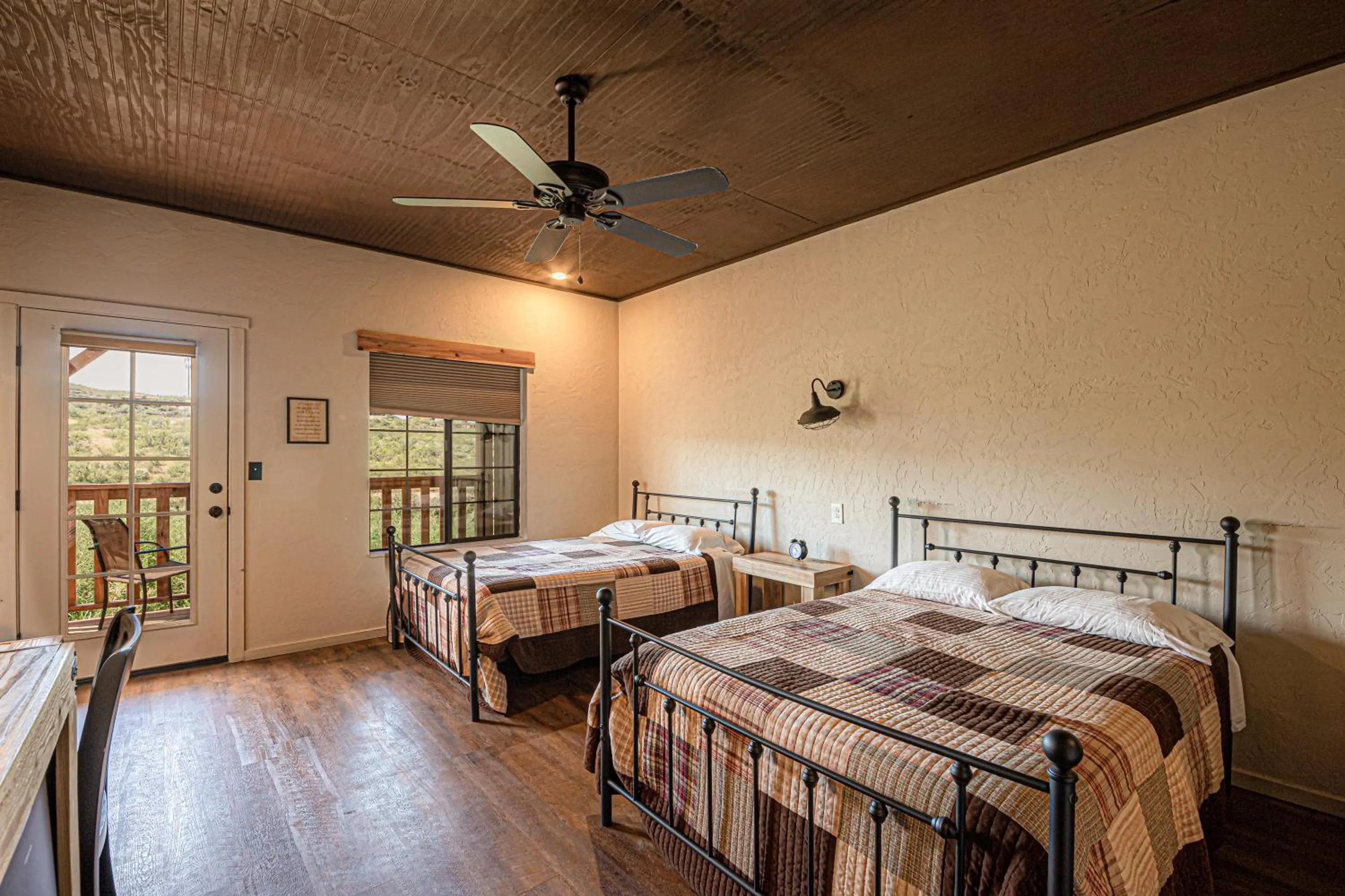 Bed in -Pet Friendly- Miners Cabin #5 -Two Double Beds - Private Balcony