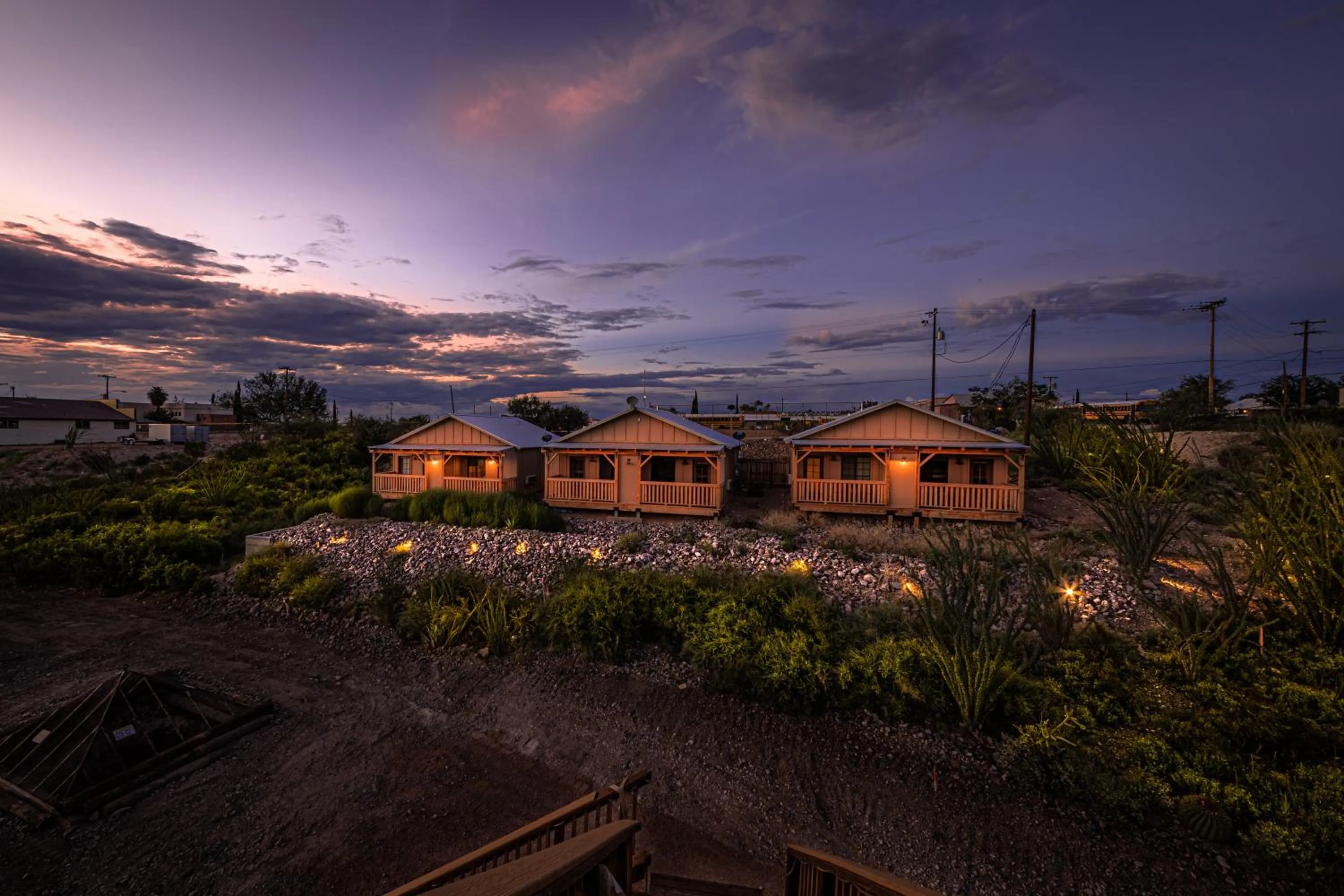 Property building in -Pet Friendly- Miners Cabin #5 -Two Double Beds - Private Balcony