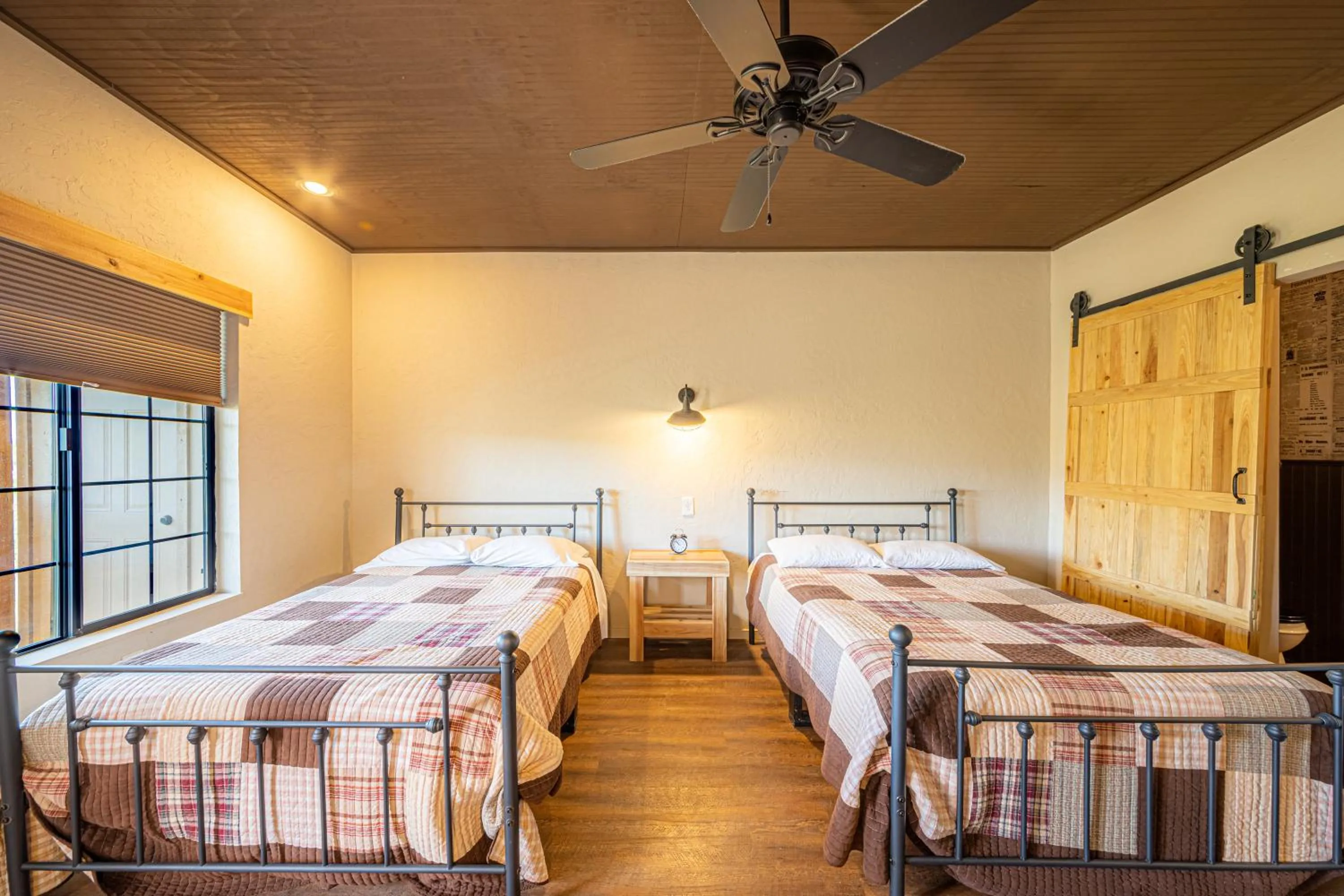 Bed in -Pet Friendly- Miners Cabin #5 -Two Double Beds - Private Balcony