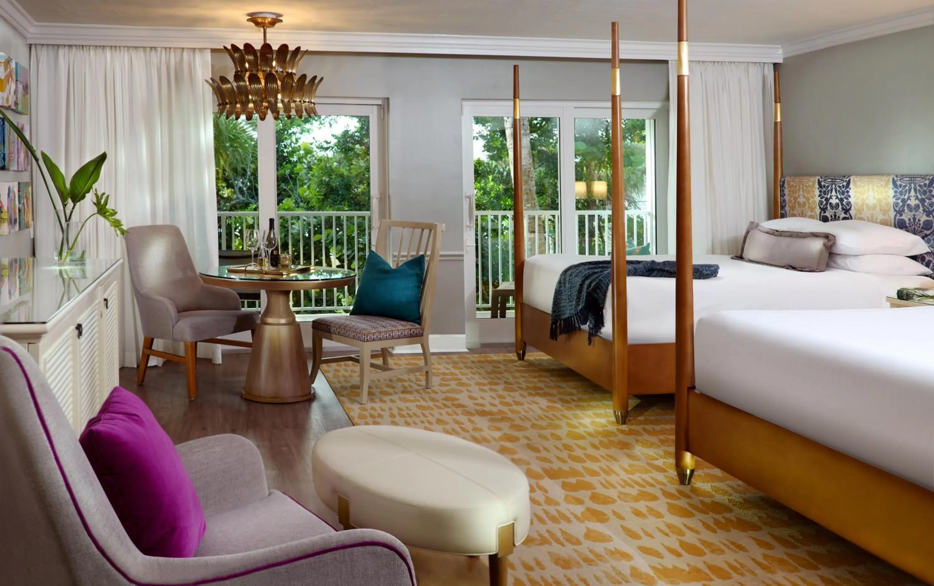 Bed in La Playa Beach & Golf Resort, a Noble House Resort