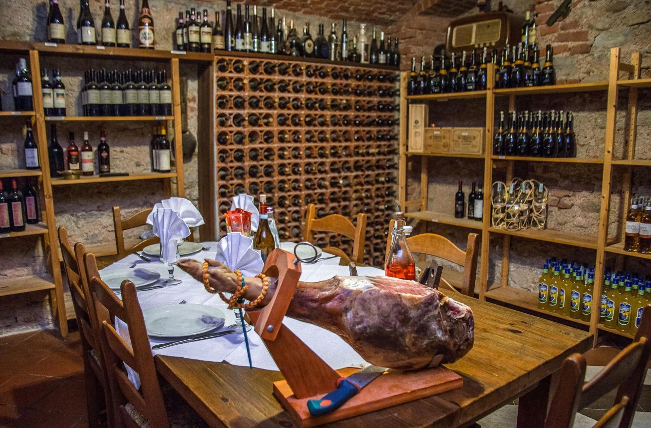 Restaurant/places to eat in Hotel Ristorante La Perla