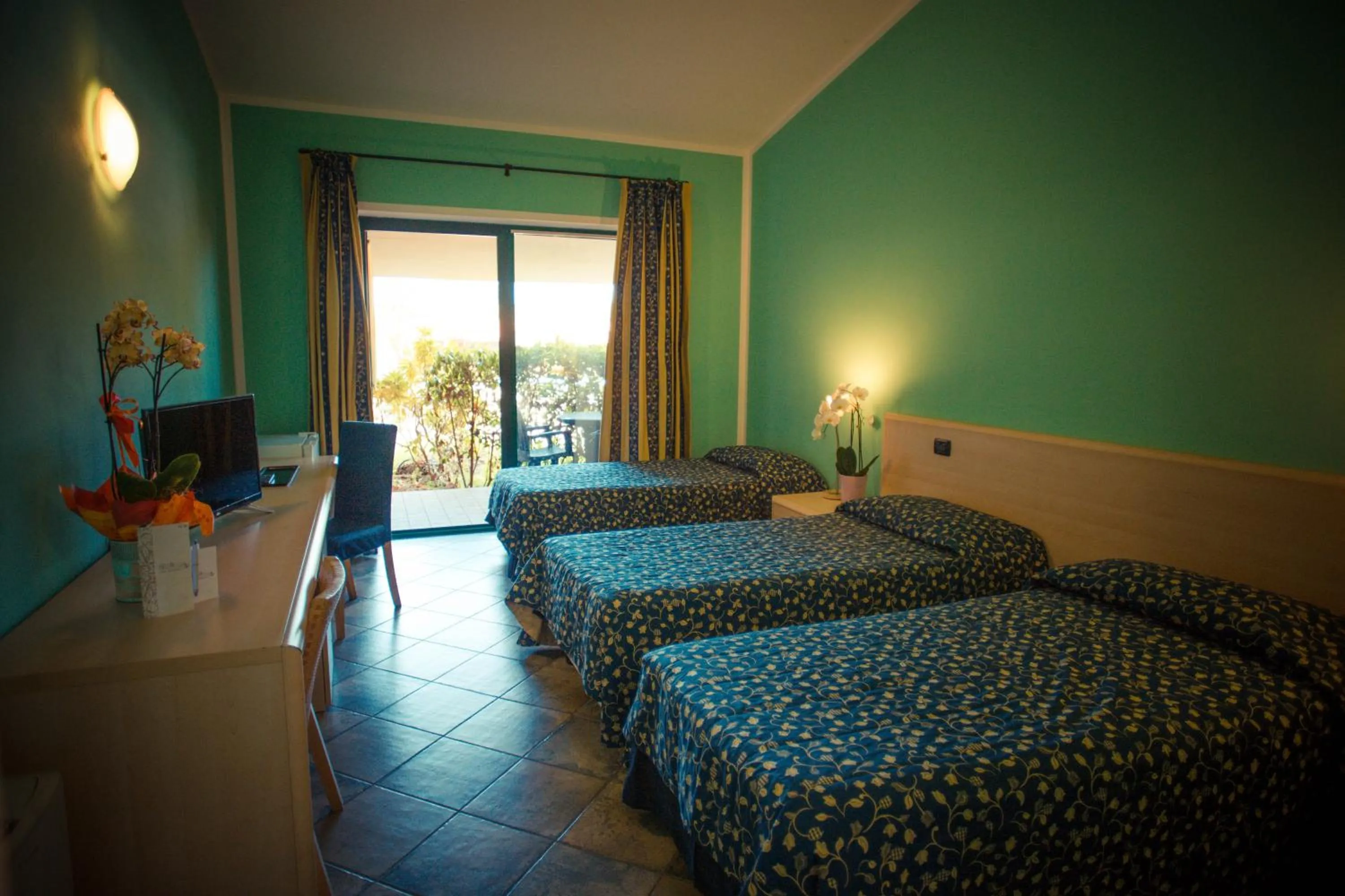 Bedroom, Bed in Hotel Ristorante La Perla