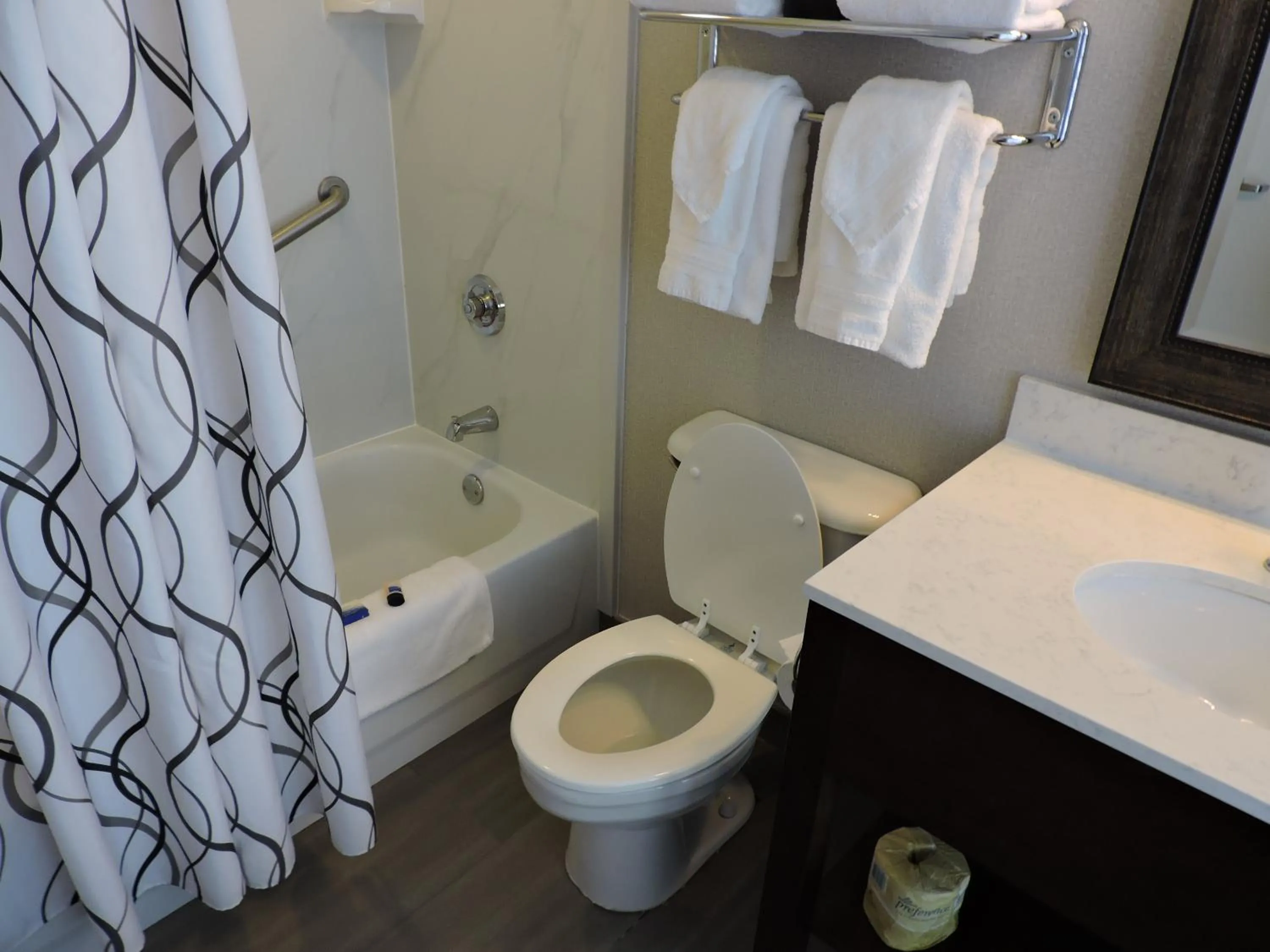 Bathroom in Best Western Plus St. Christopher Hotel