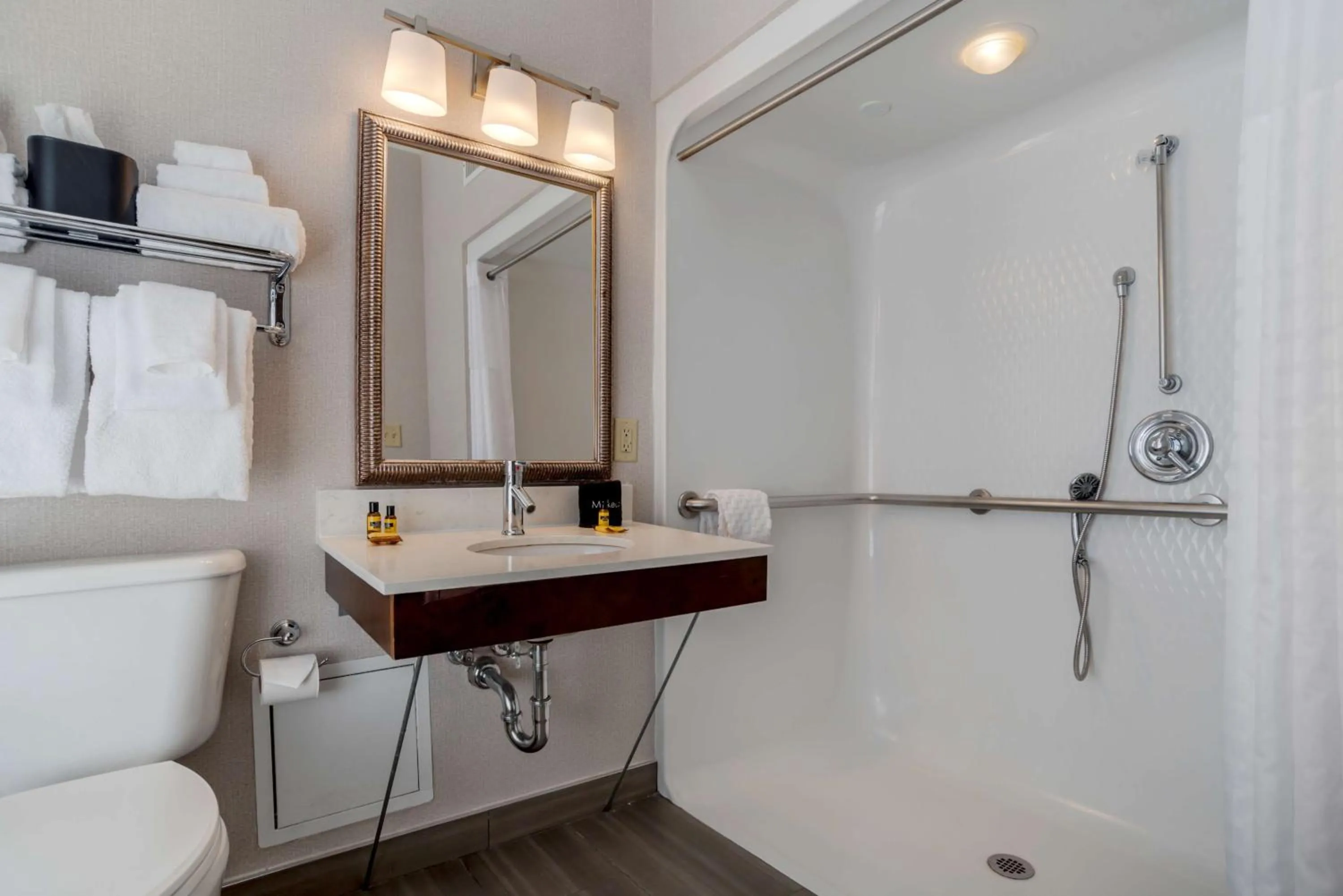 Bathroom in Best Western Plus St. Christopher Hotel