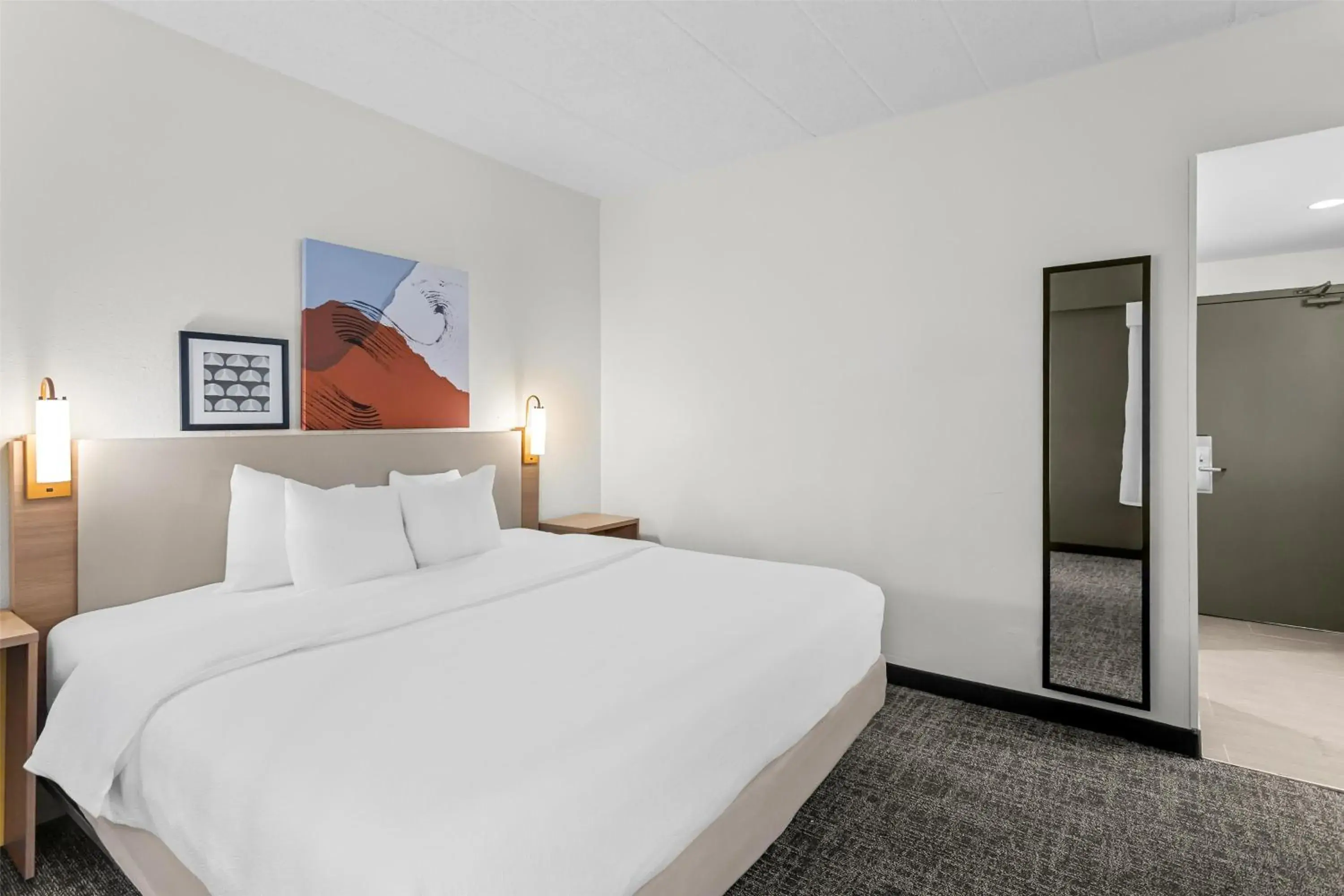 Bed in Spark by Hilton Des Plaines Chicago O'Hare Bed in Spark by Hilton Des Plaines Chicago O'Hare