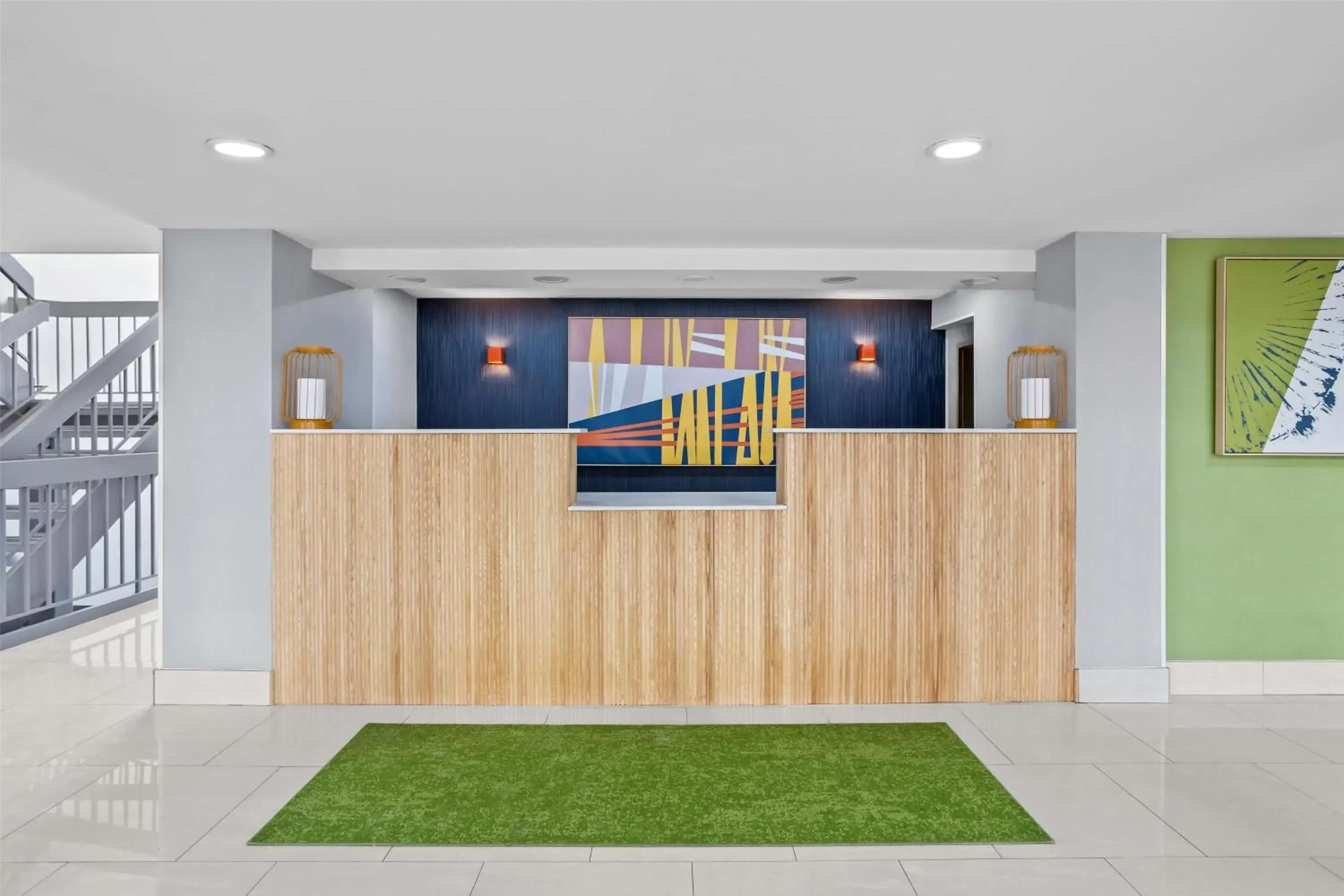 Lobby or reception in Spark by Hilton Des Plaines Chicago O'Hare Lobby or reception in Spark by Hilton Des Plaines Chicago O'Hare