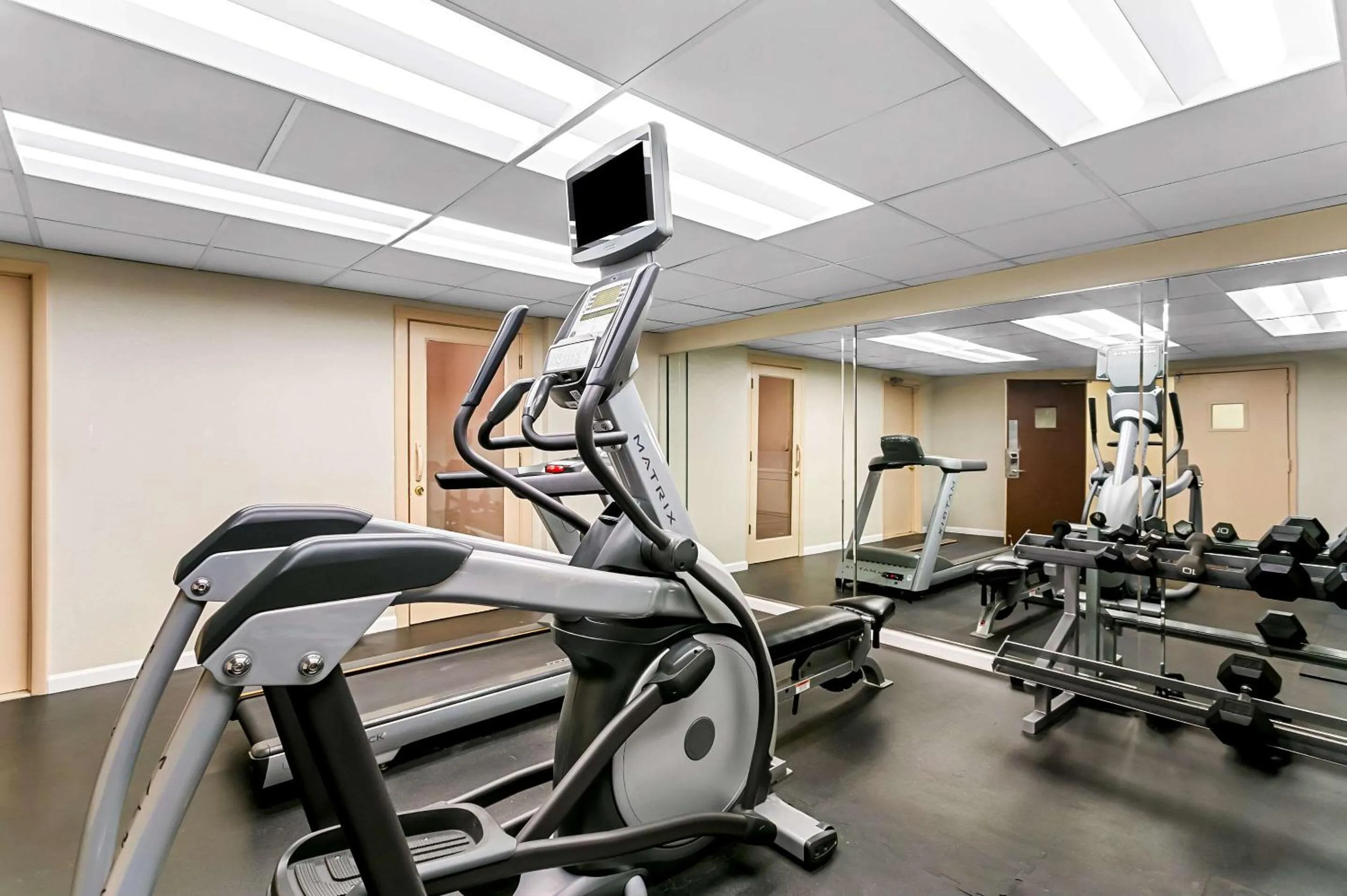 Fitness centre/facilities in Quality Inn Jessup - Columbia South Near Fort Meade