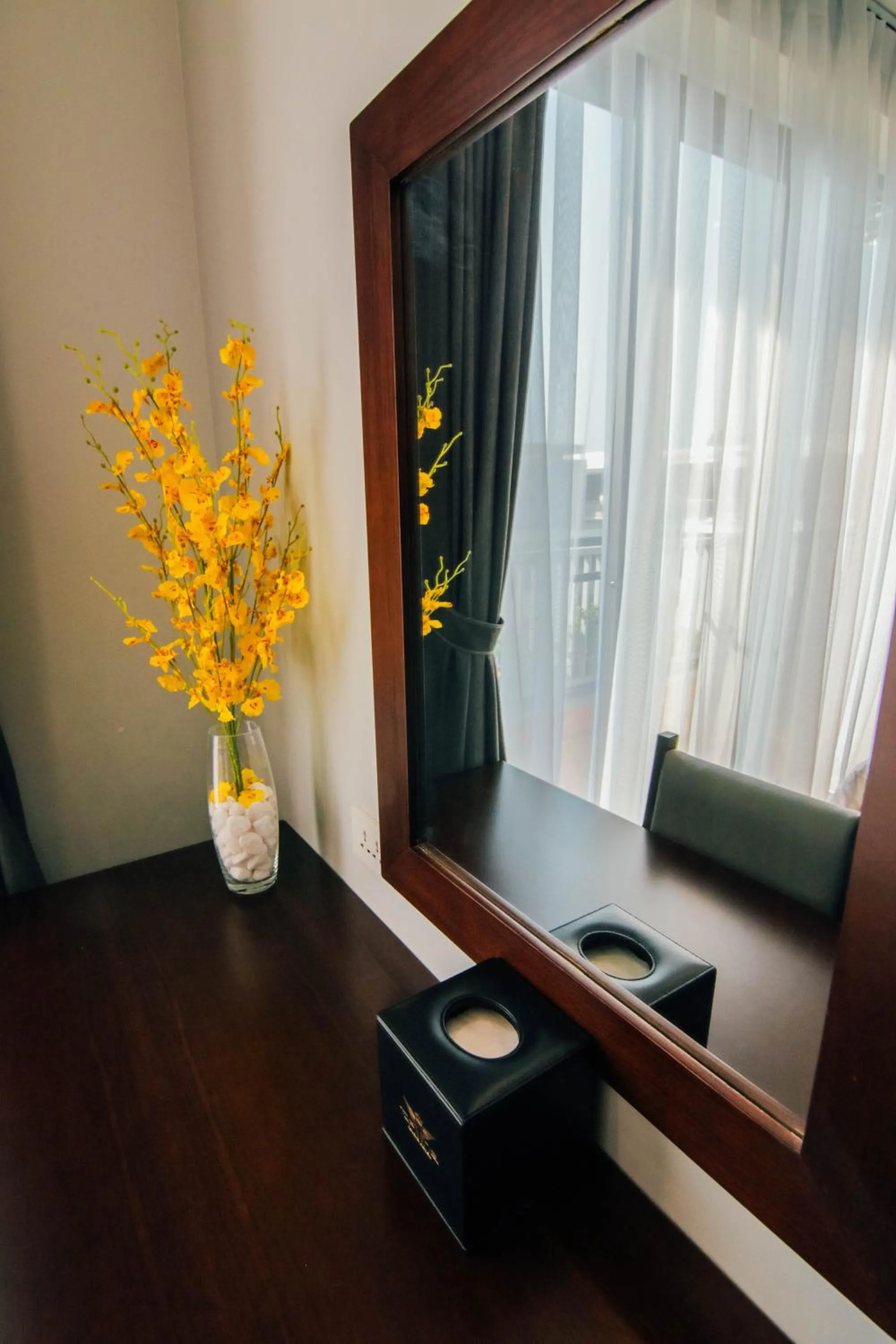 Decorative detail in Topone Halong Hotel