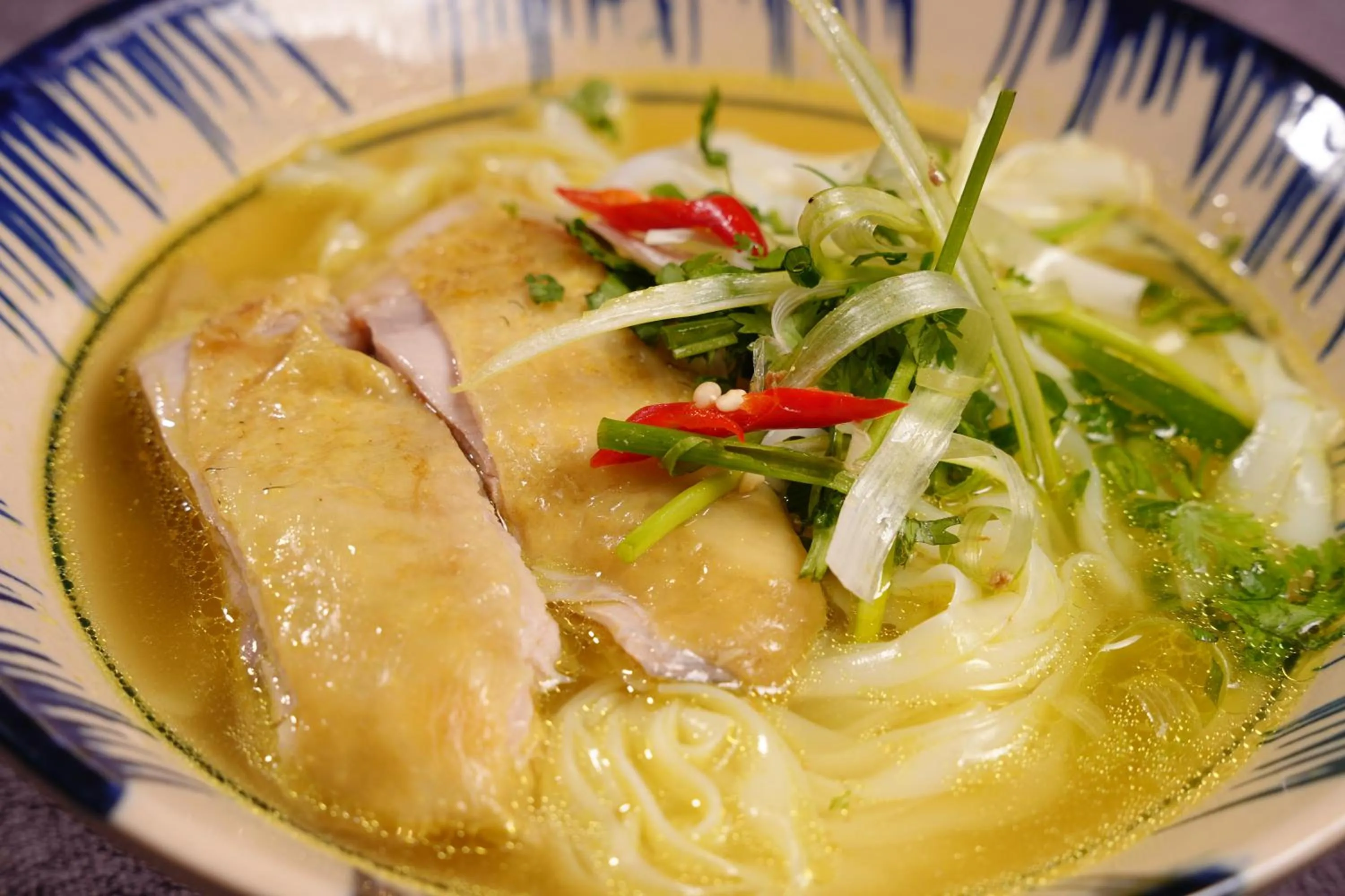 Restaurant/places to eat in Topone Halong Hotel