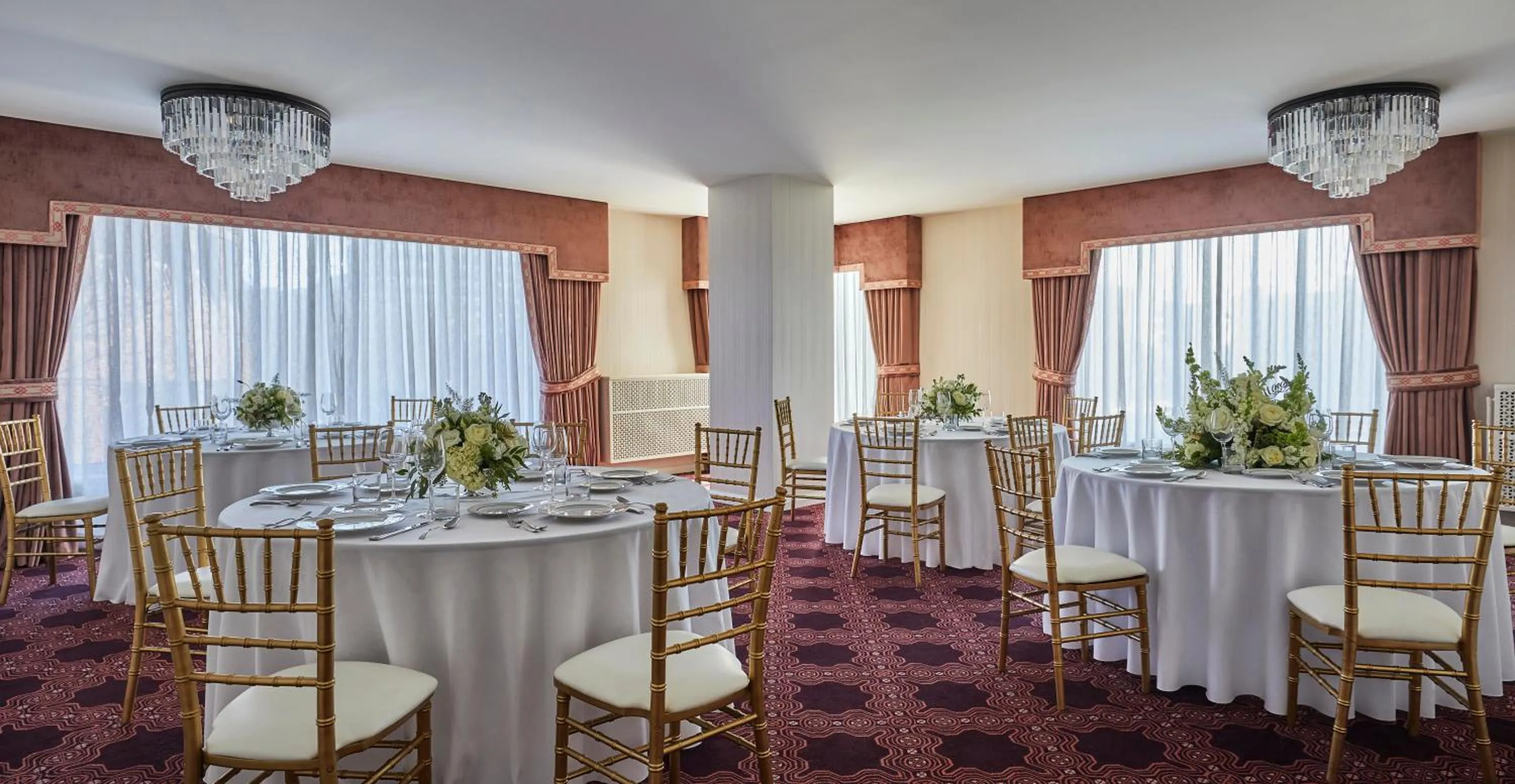 Meeting/conference room in Graduate by Hilton Seattle