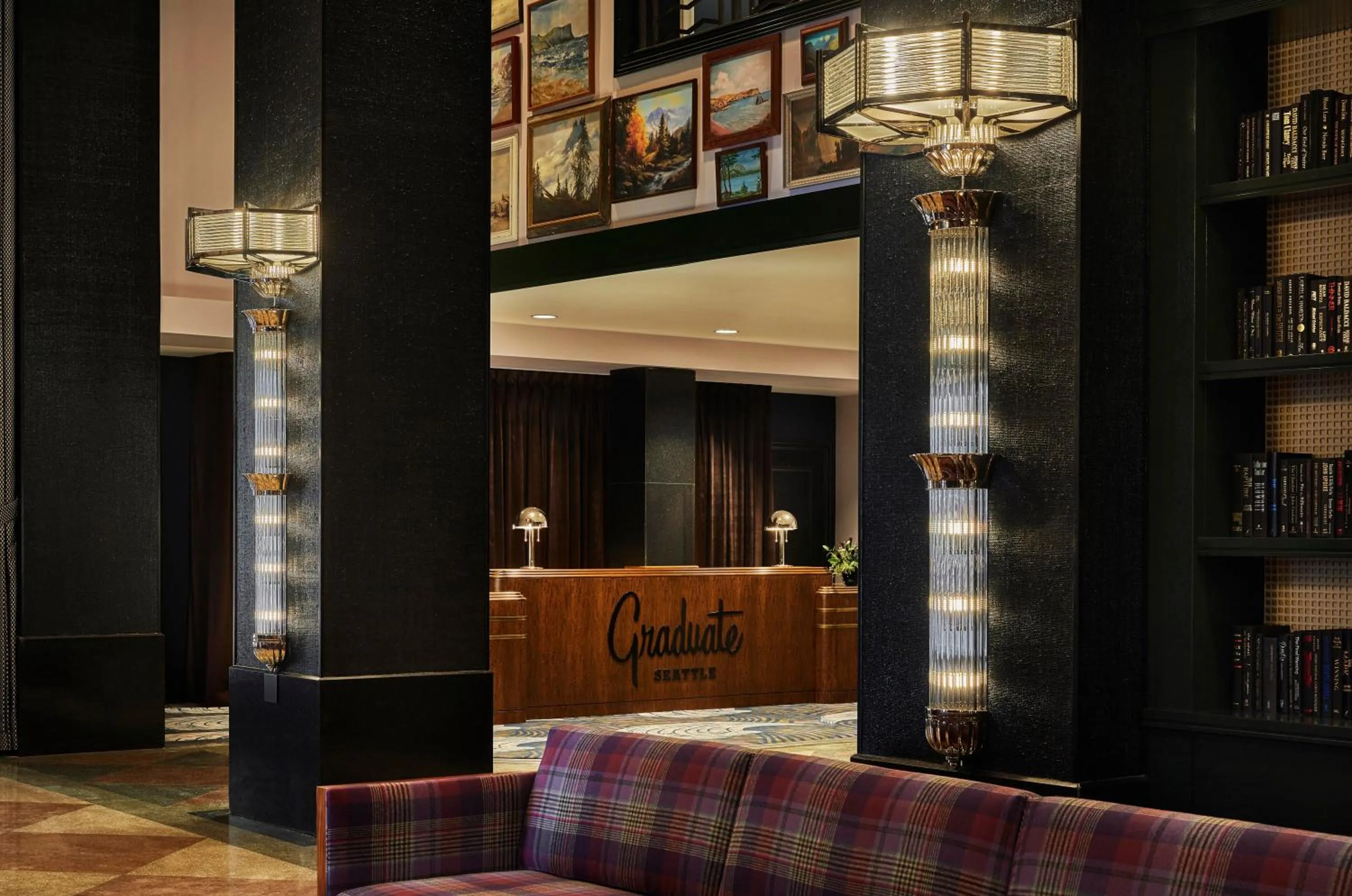 Lobby or reception in Graduate by Hilton Seattle