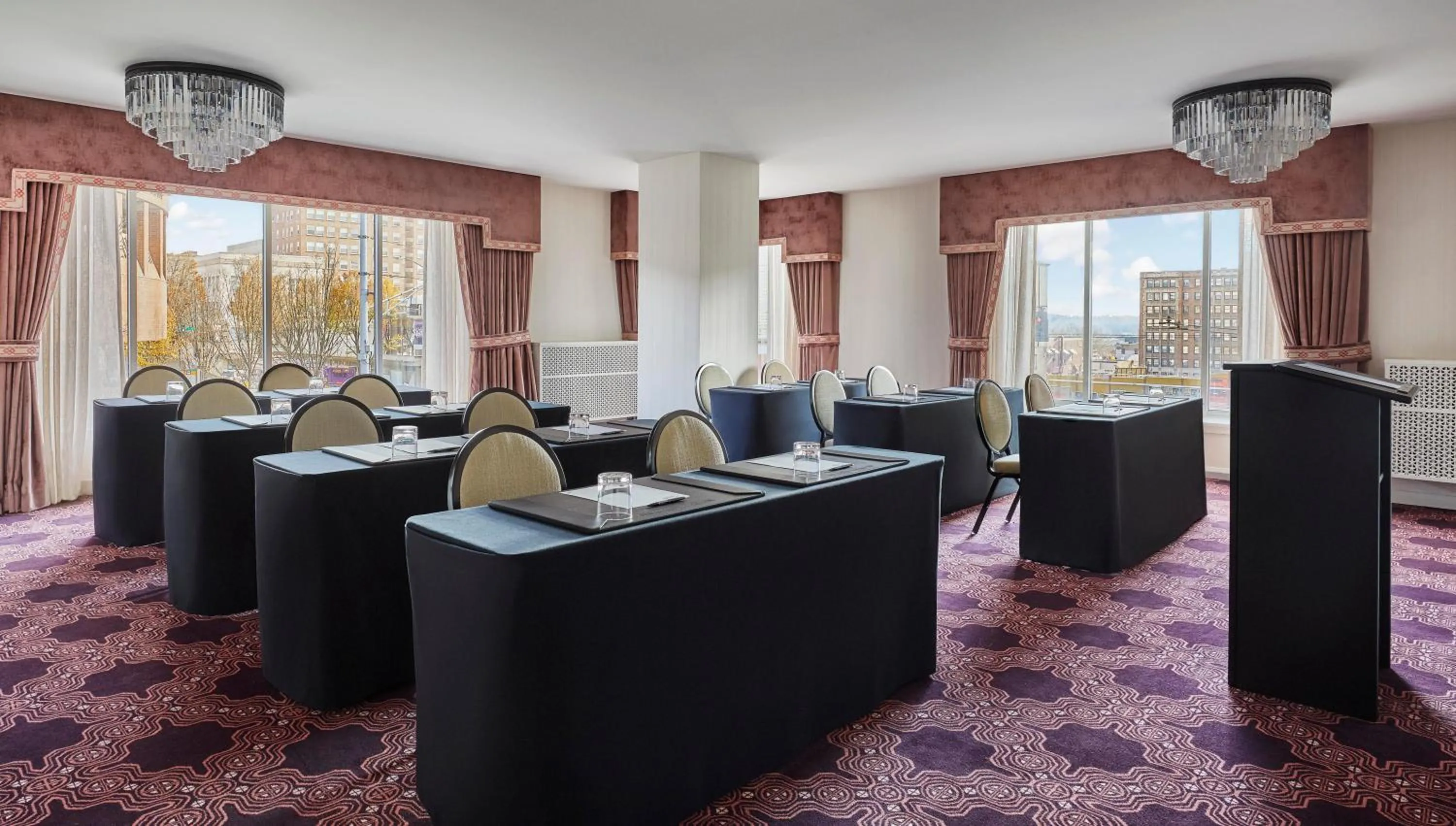 Meeting/conference room in Graduate by Hilton Seattle