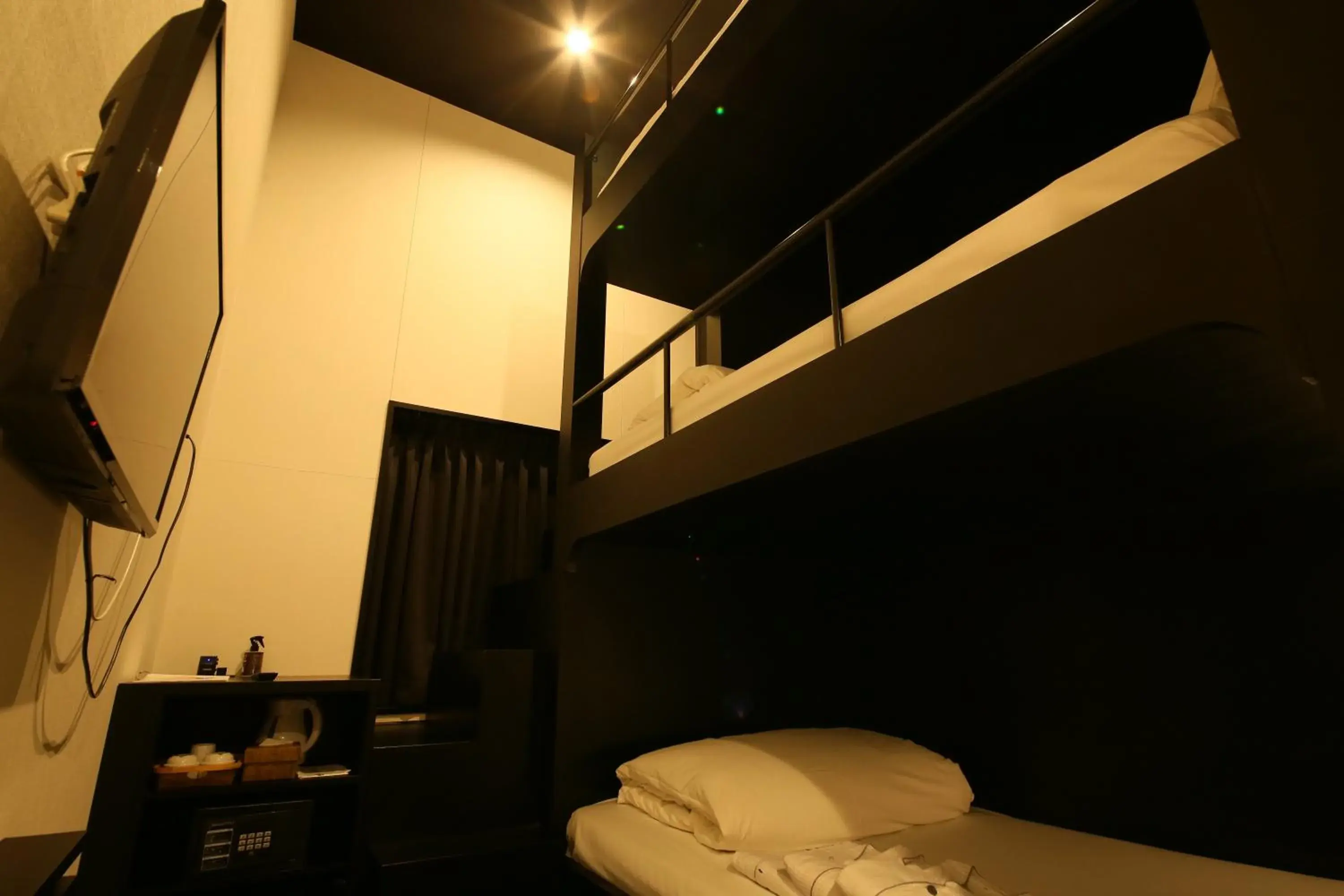 Bed in HOTEL TRAD Replay Bed in HOTEL TRAD Replay