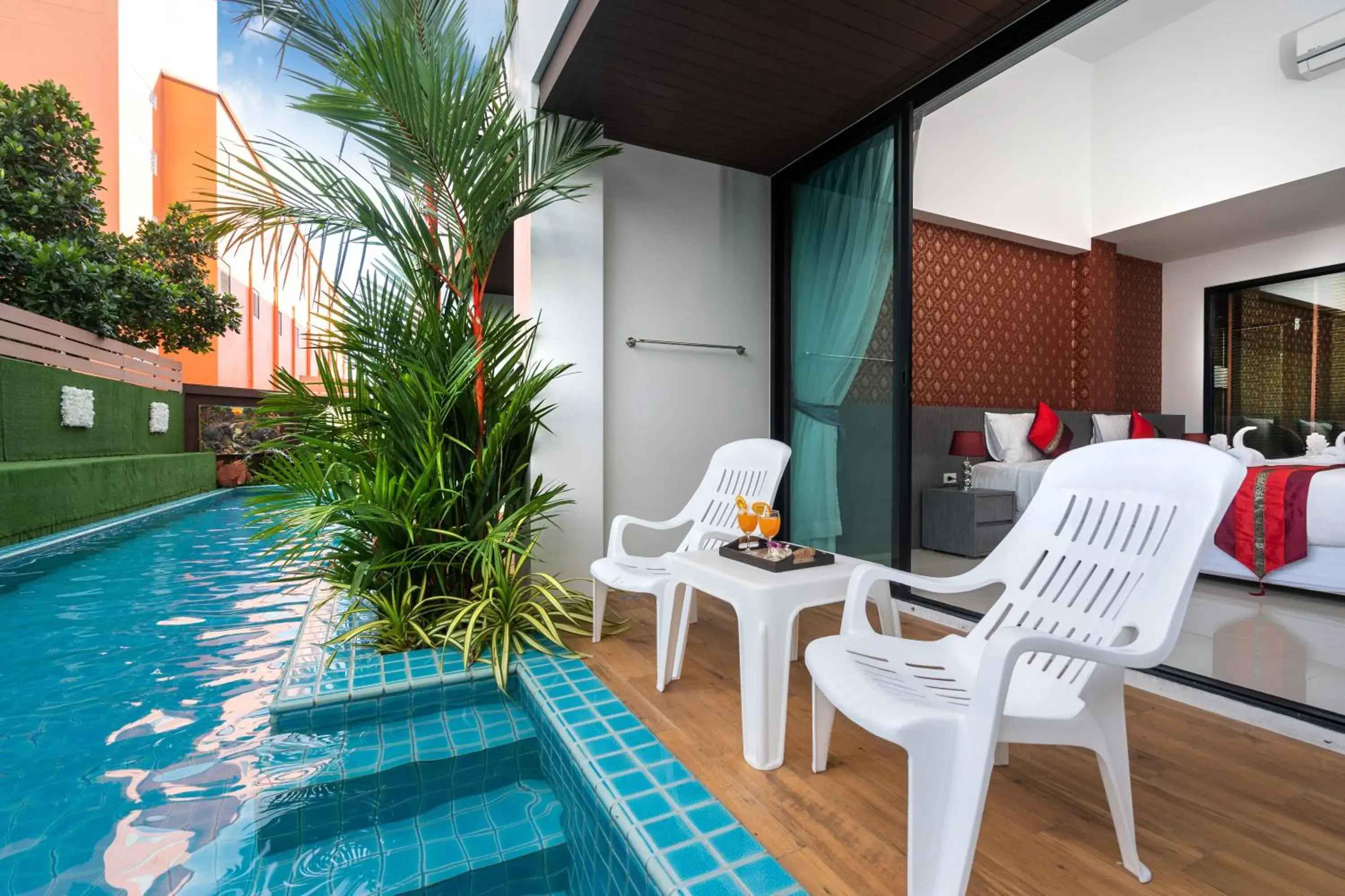 Pool view in The Thames Pool Access Resort & Villa - SHA Extra Plus Pool view in The Thames Pool Access Resort & Villa - SHA Extra Plus
