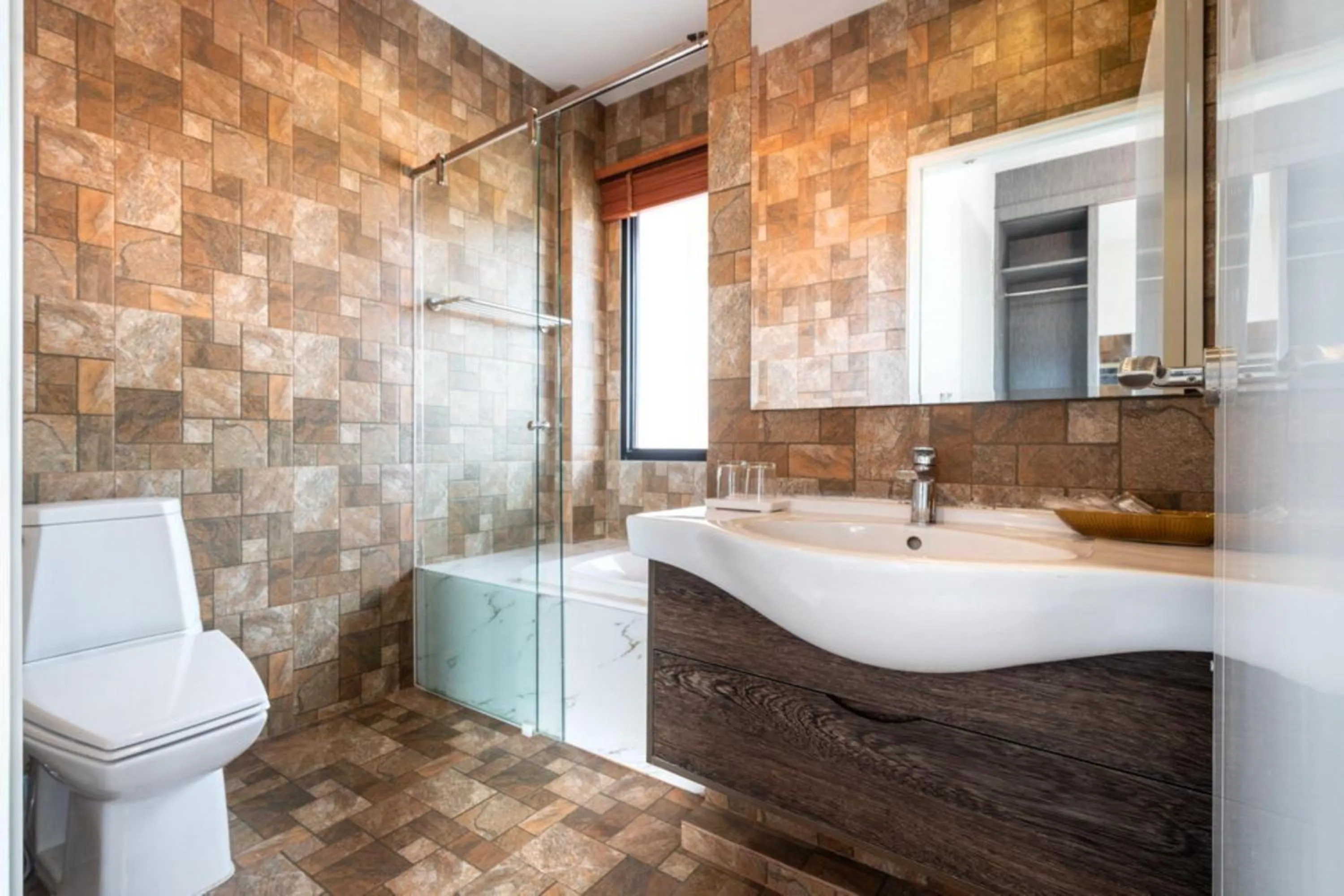 Bathroom in The Thames Pool Access Resort & Villa - SHA Extra Plus