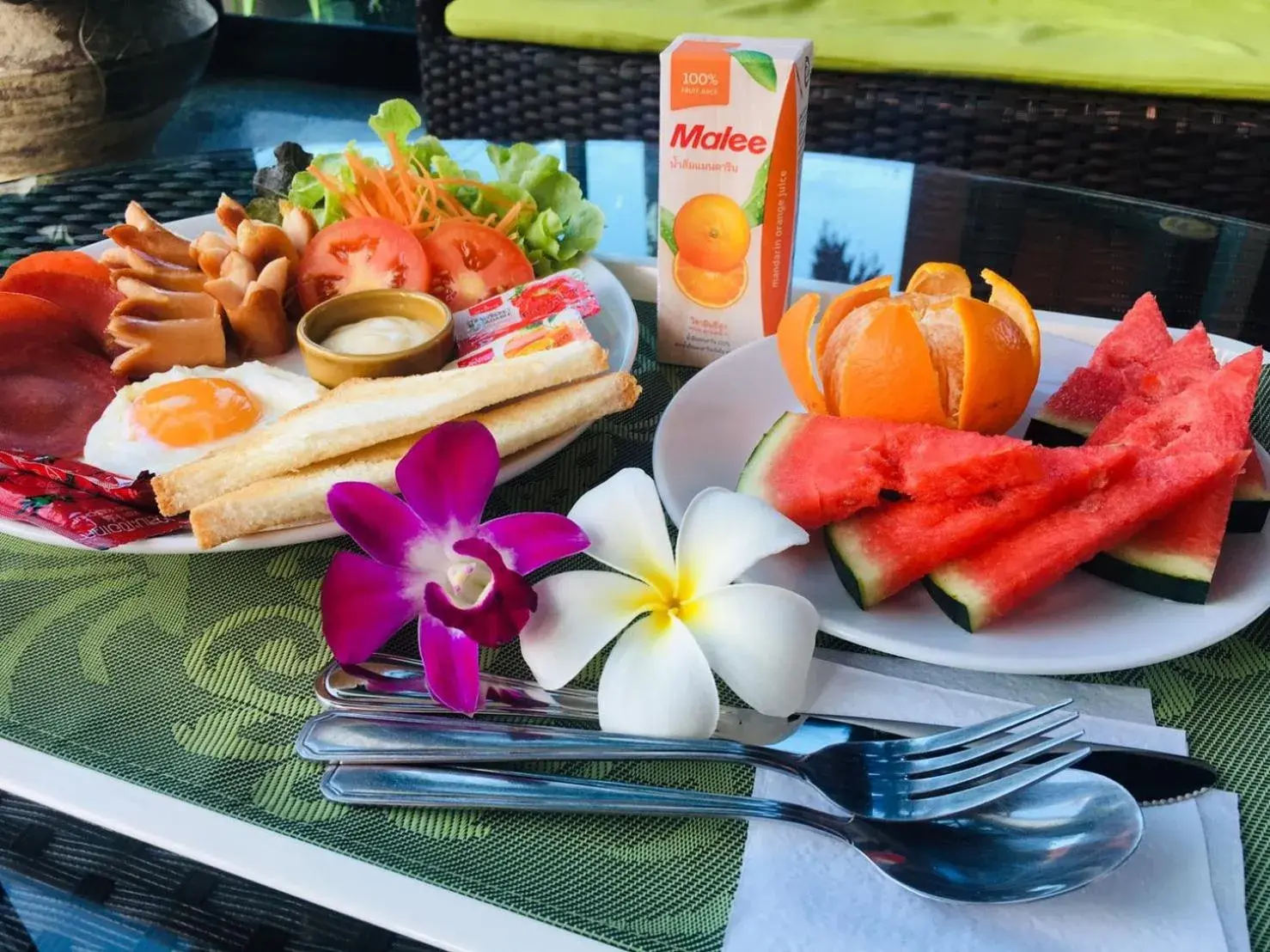 Breakfast in The Thames Pool Access Resort & Villa - SHA Extra Plus Breakfast in The Thames Pool Access Resort & Villa - SHA Extra Plus