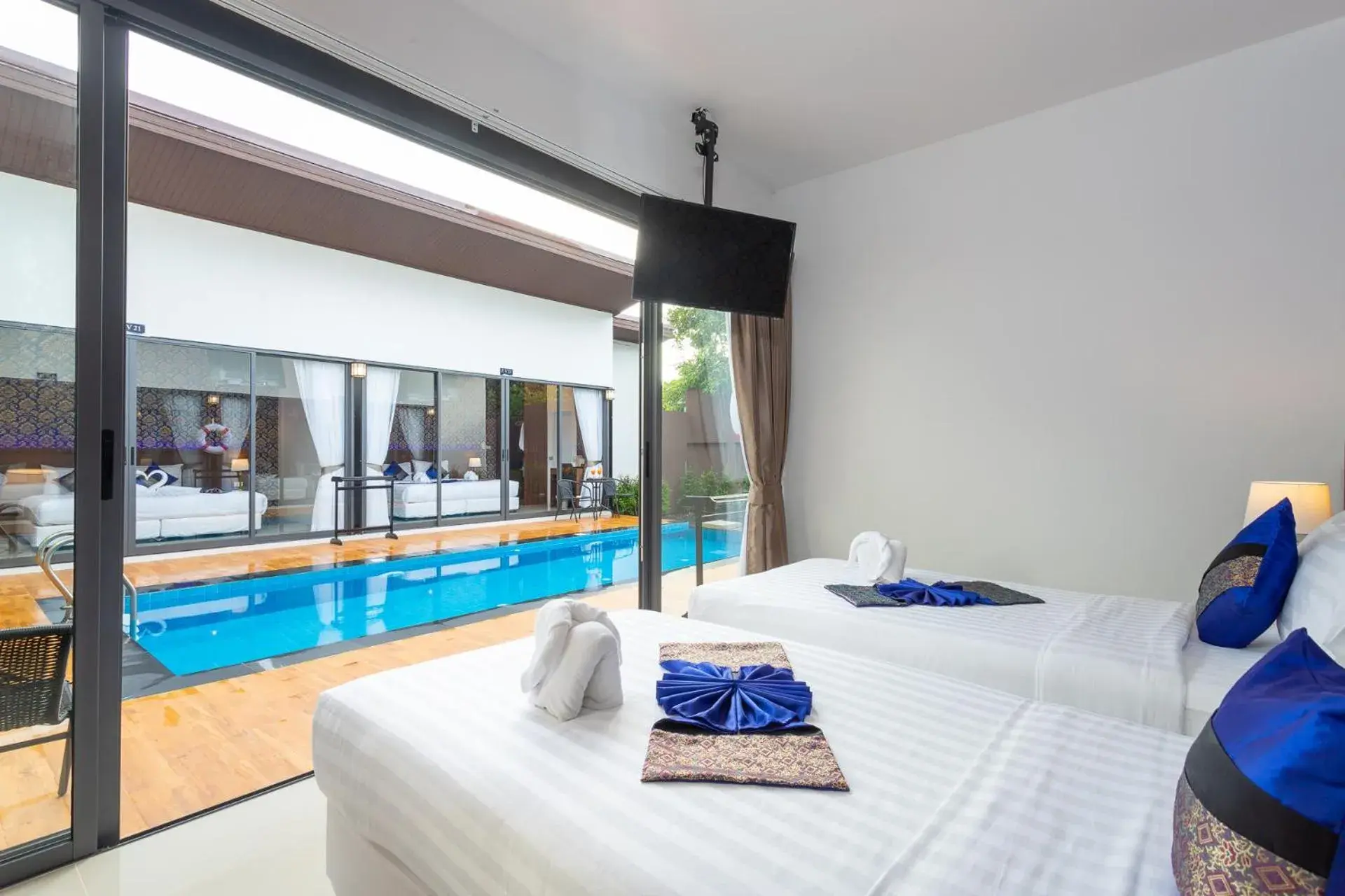 Pool view in The Thames Pool Access Resort & Villa - SHA Extra Plus Pool view in The Thames Pool Access Resort & Villa - SHA Extra Plus