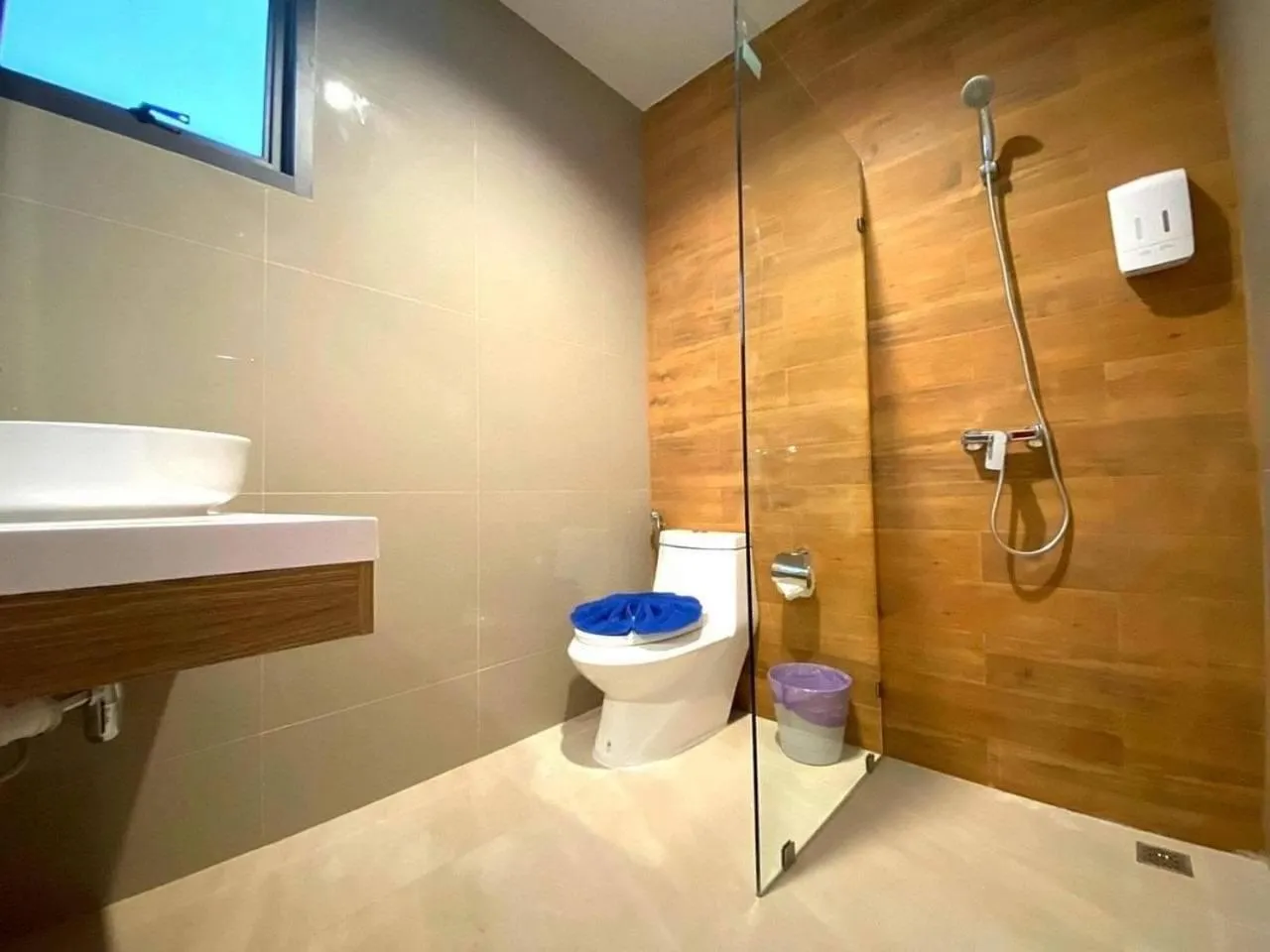 Bathroom in The Thames Pool Access Resort & Villa - SHA Extra Plus