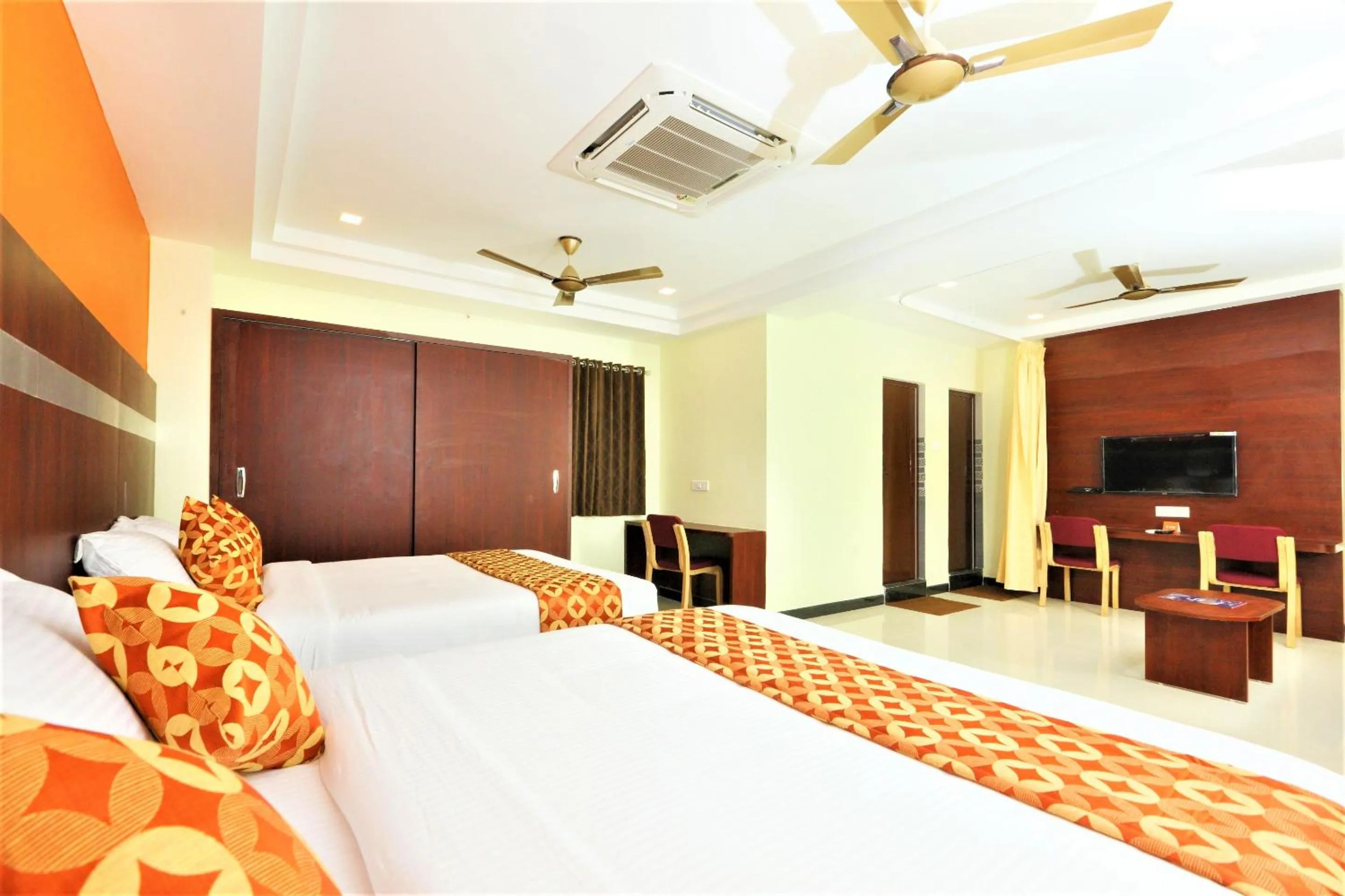 Bedroom, Bed in Hotel Ramcharan Residency, Tirupati
