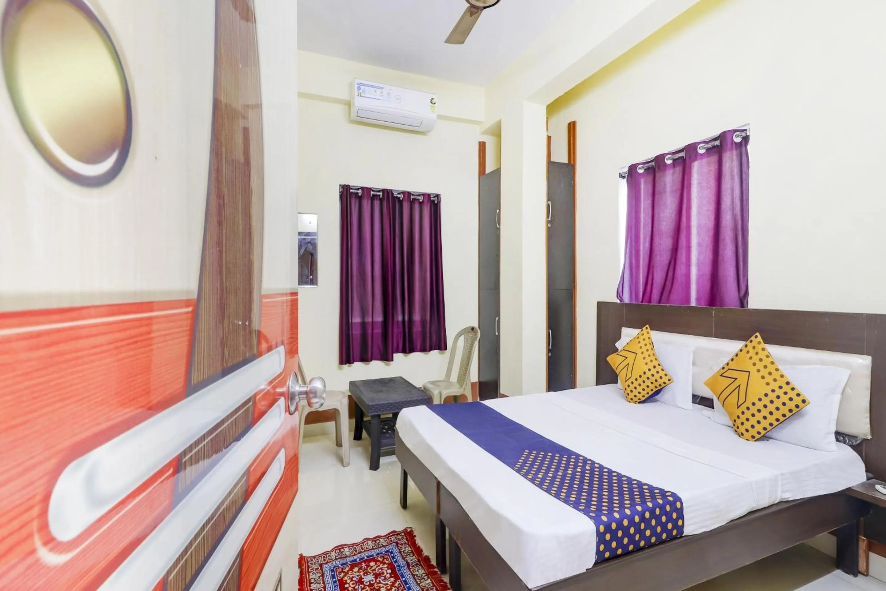 Bathroom in Hotel O Srinidhi Inn