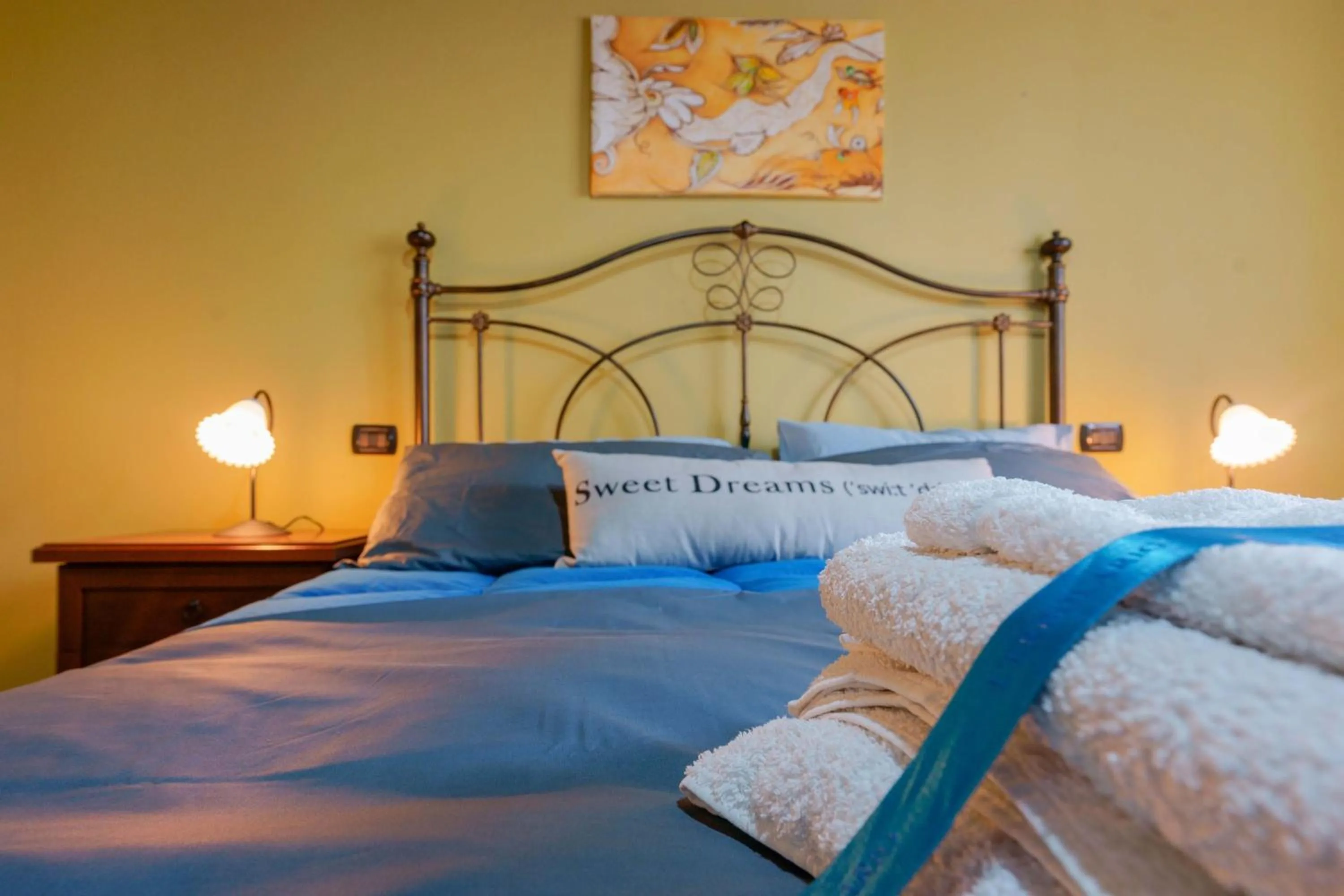 Bed in B&B Gassa d'Amante