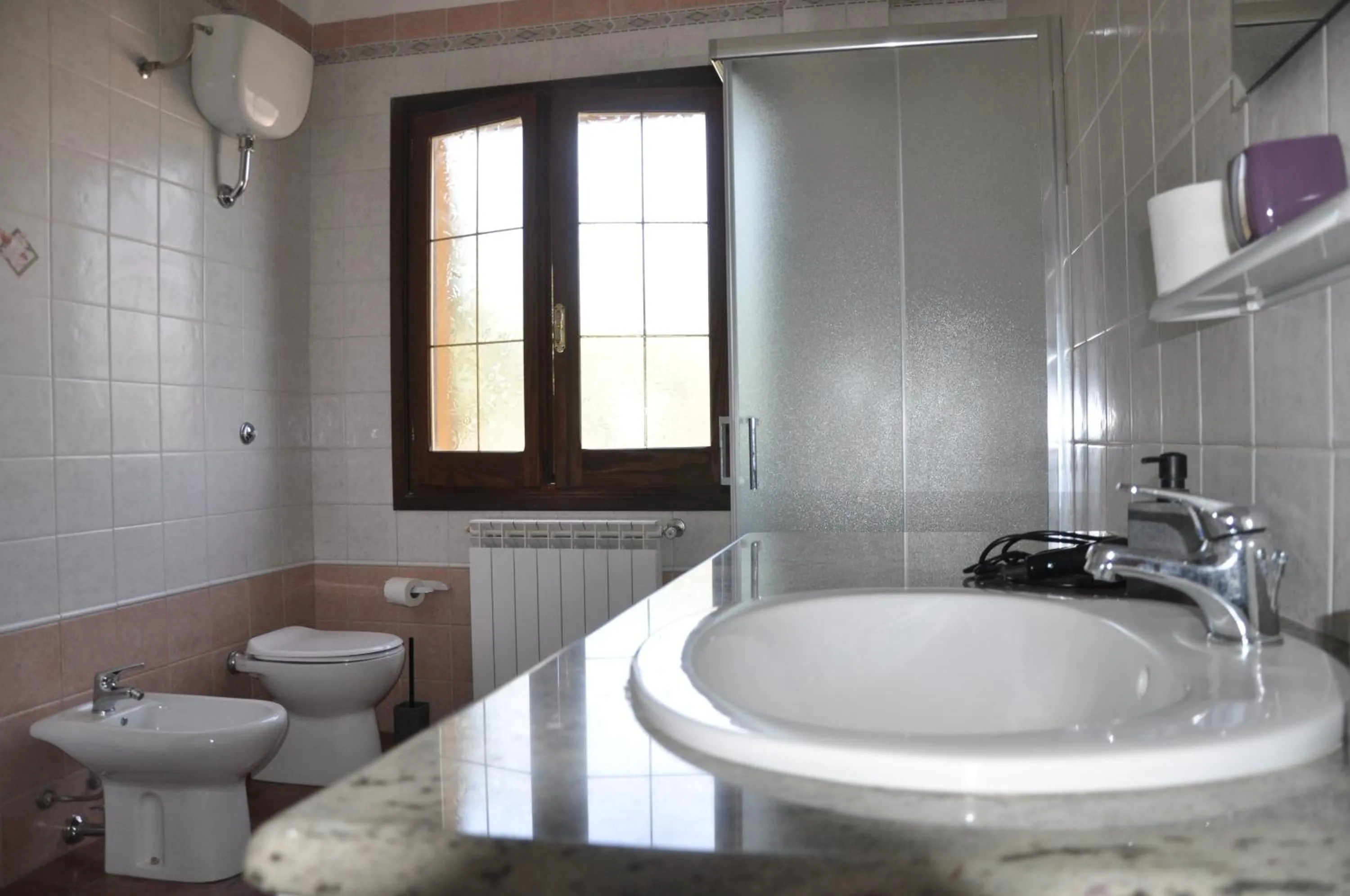 Shower in B&B Gassa d'Amante